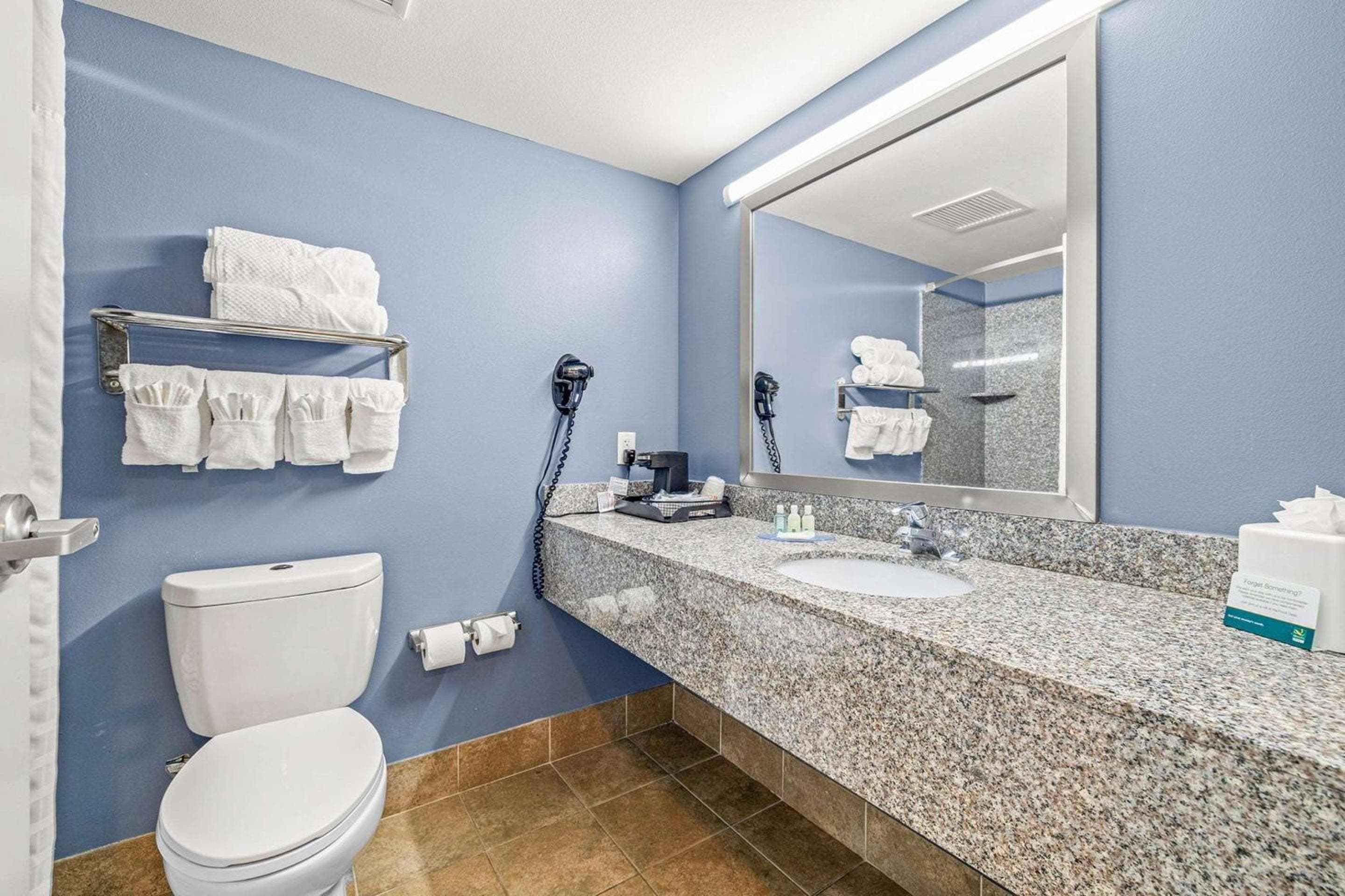 Quality Inn & Suites cerca del recinto ferial y Ybor City — 16