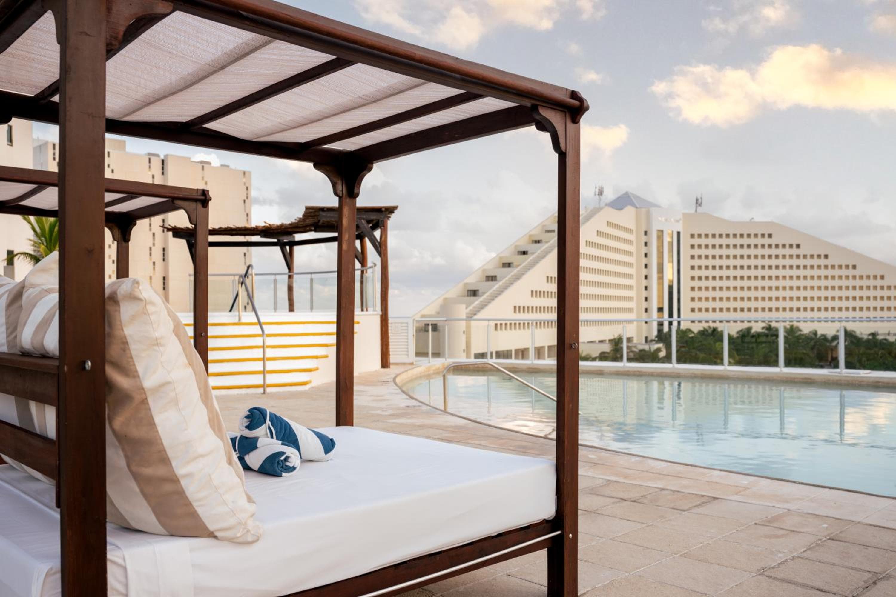 Seadust Cancun Beach Resort - All Inclusive — 8
