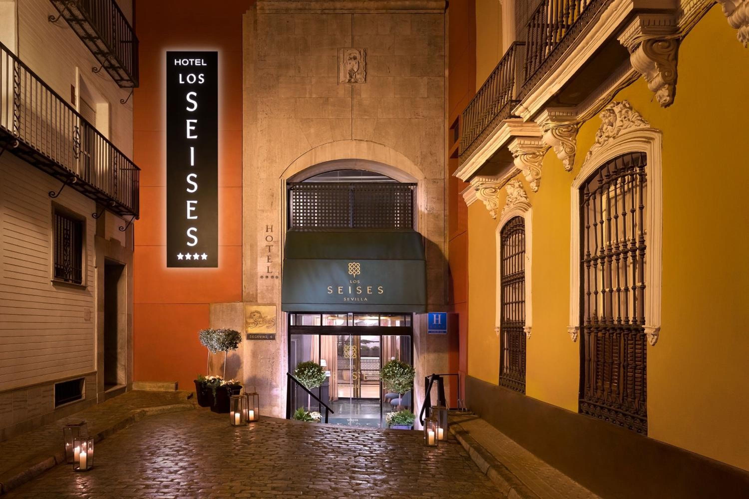 Los Seises Sevilla, a Tribute Portfolio Hotel — 11