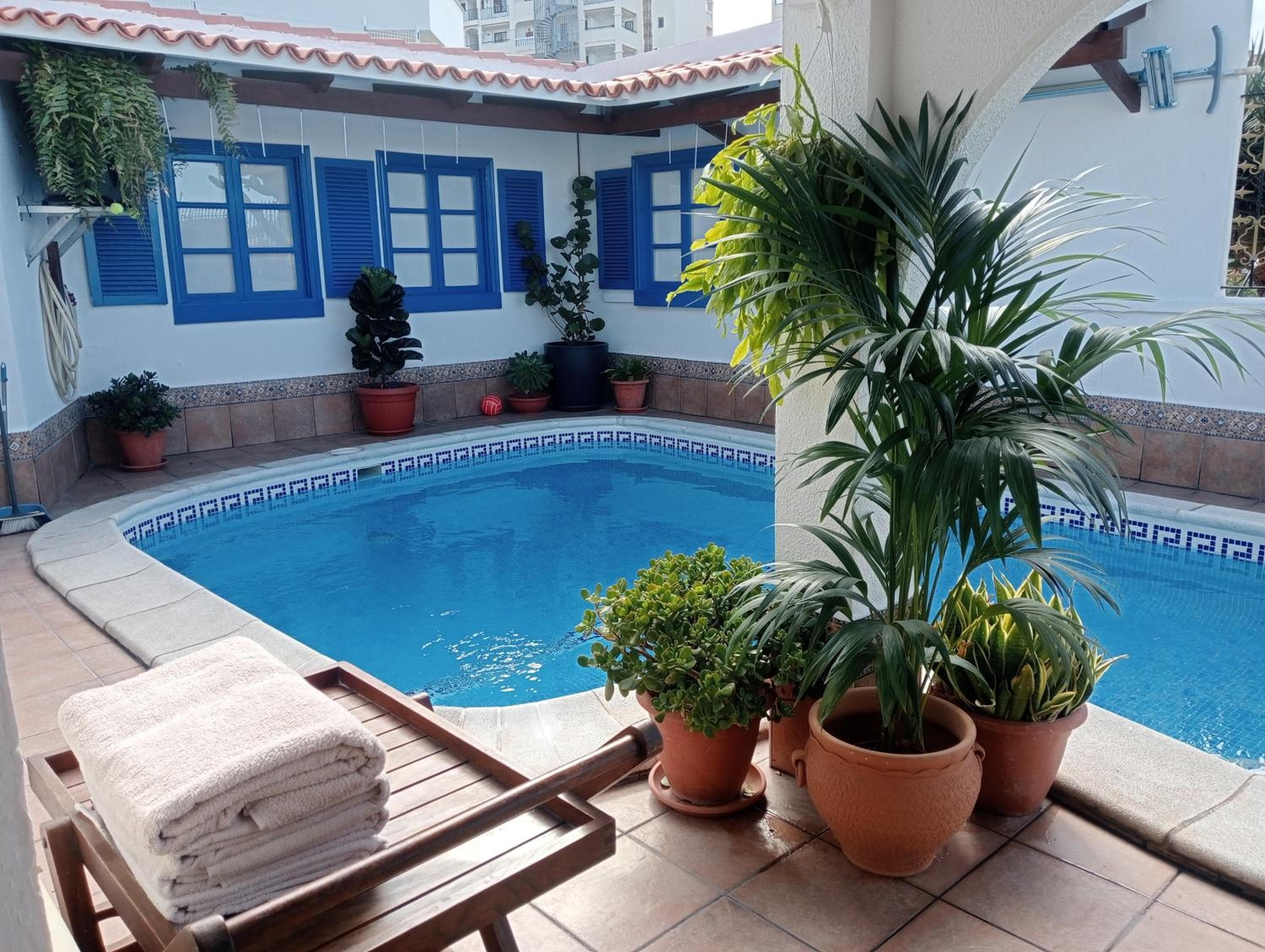 Beautiful Holiday Villa with heated private pool, Los Cristianos — 1
