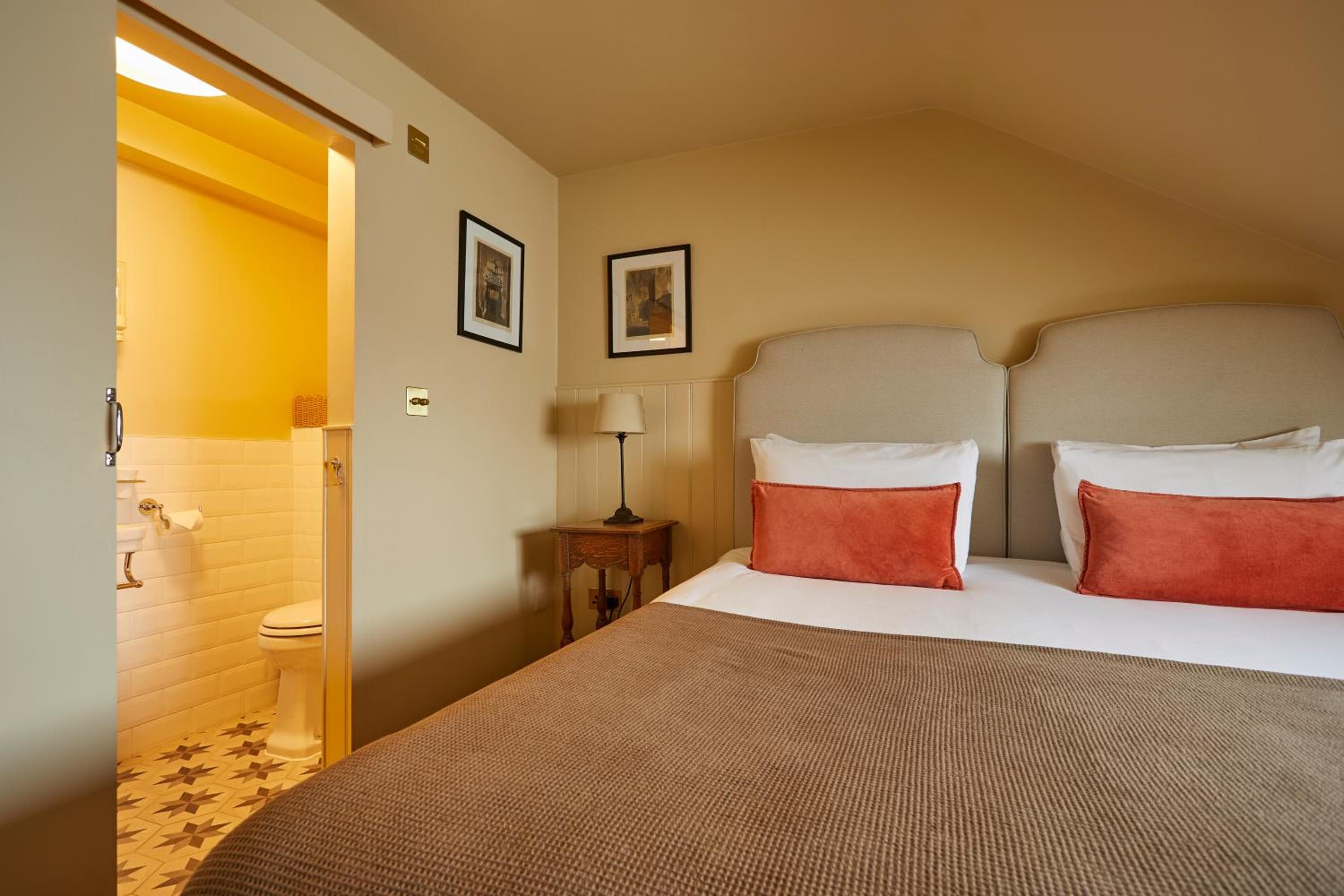 Georgian House Hotel — 18