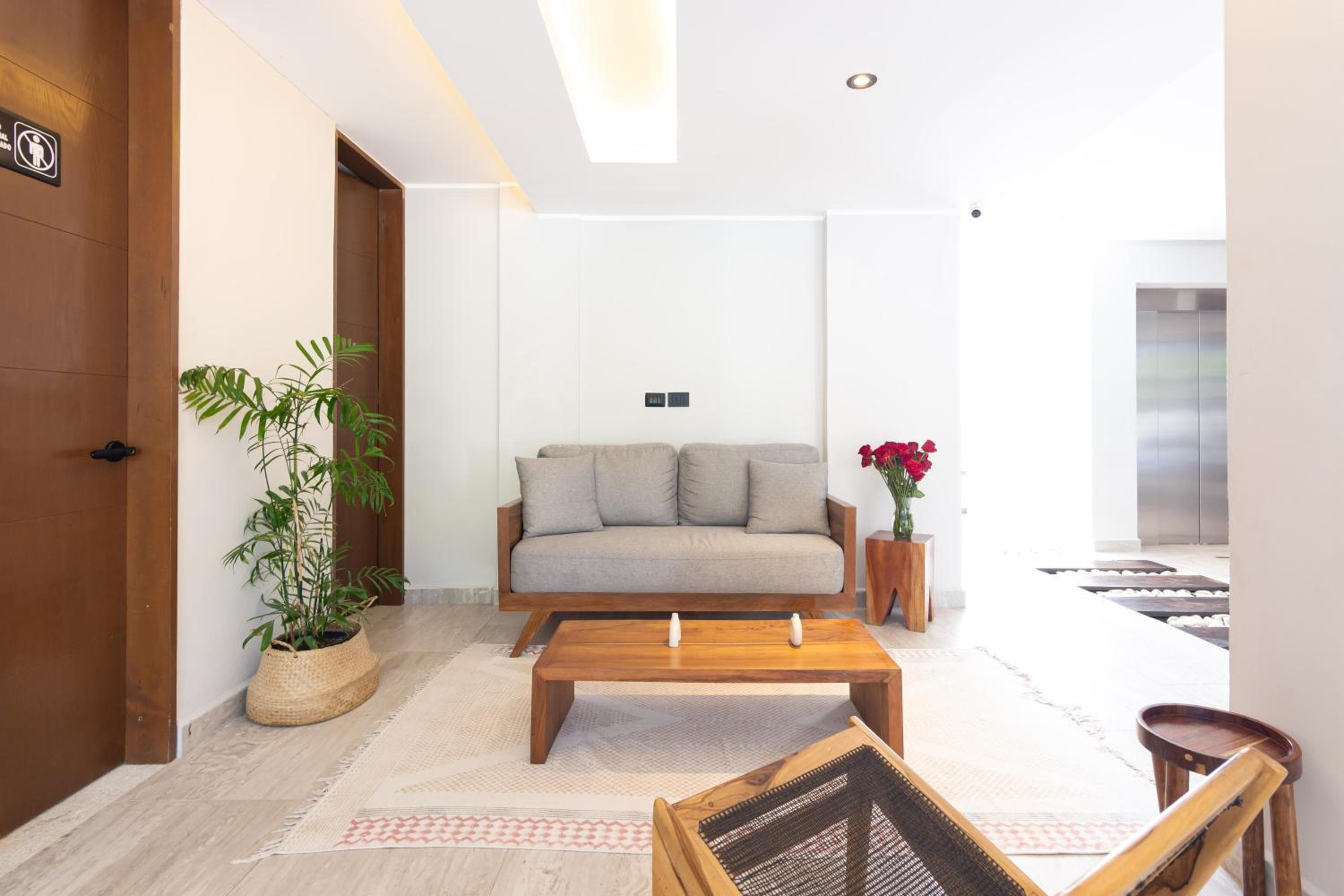Toh House Luxury by Boutique Apartments MX — 12