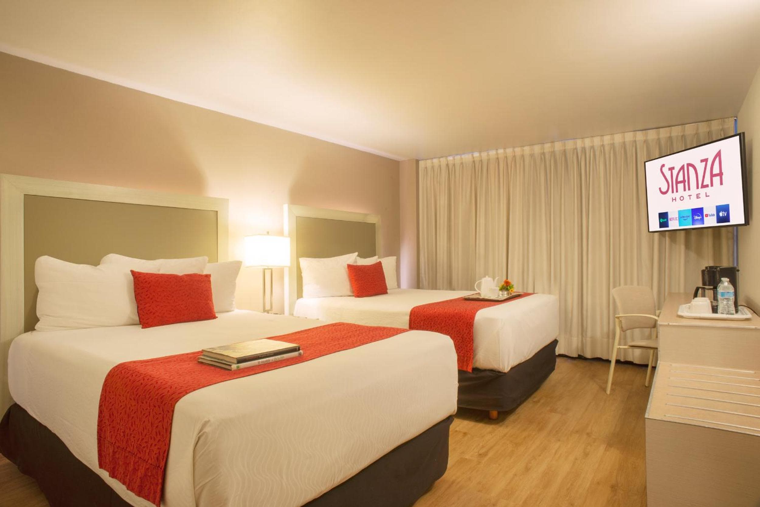 Stanza Hotel — 29