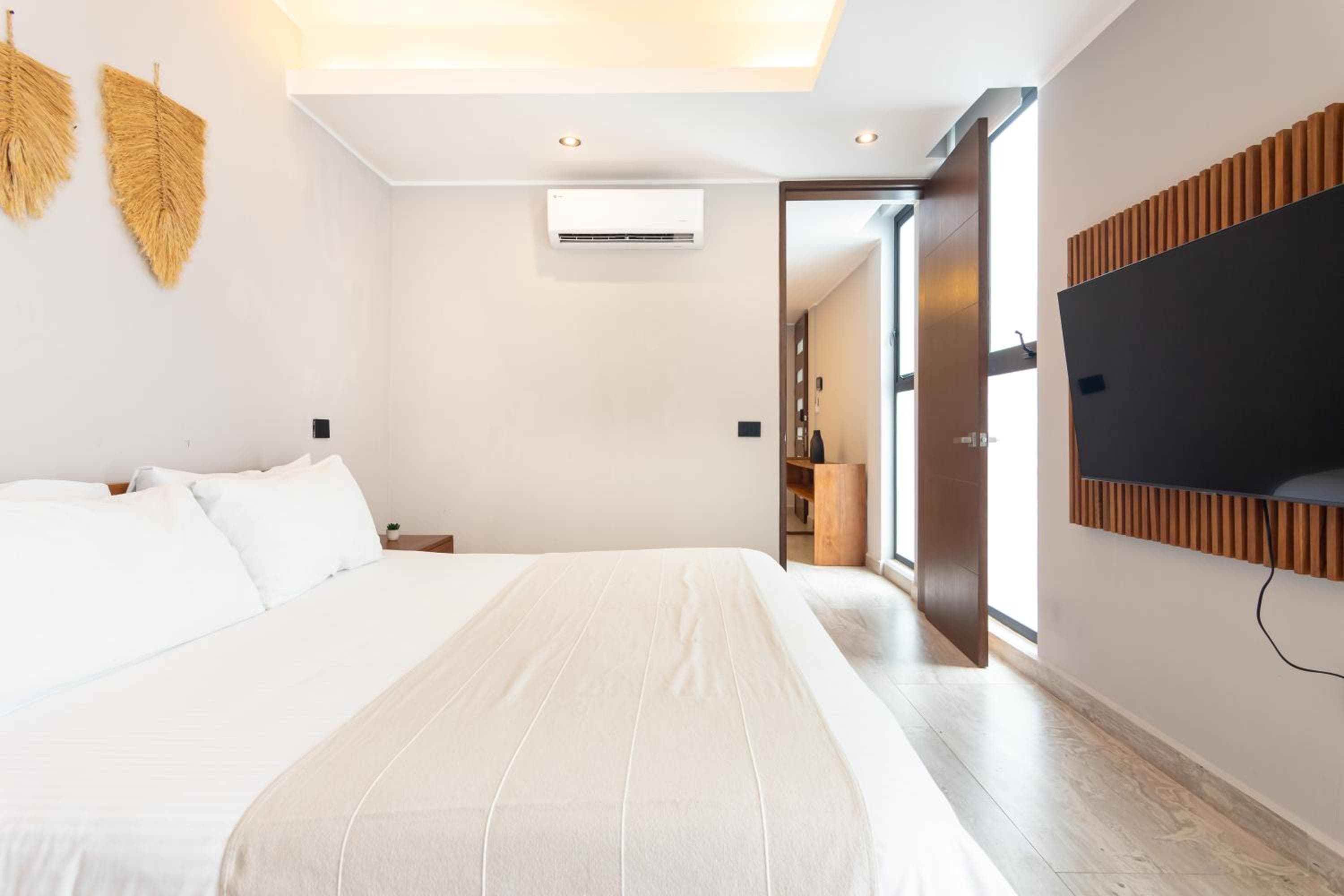 Toh House Luxury by Boutique Apartments MX — 29
