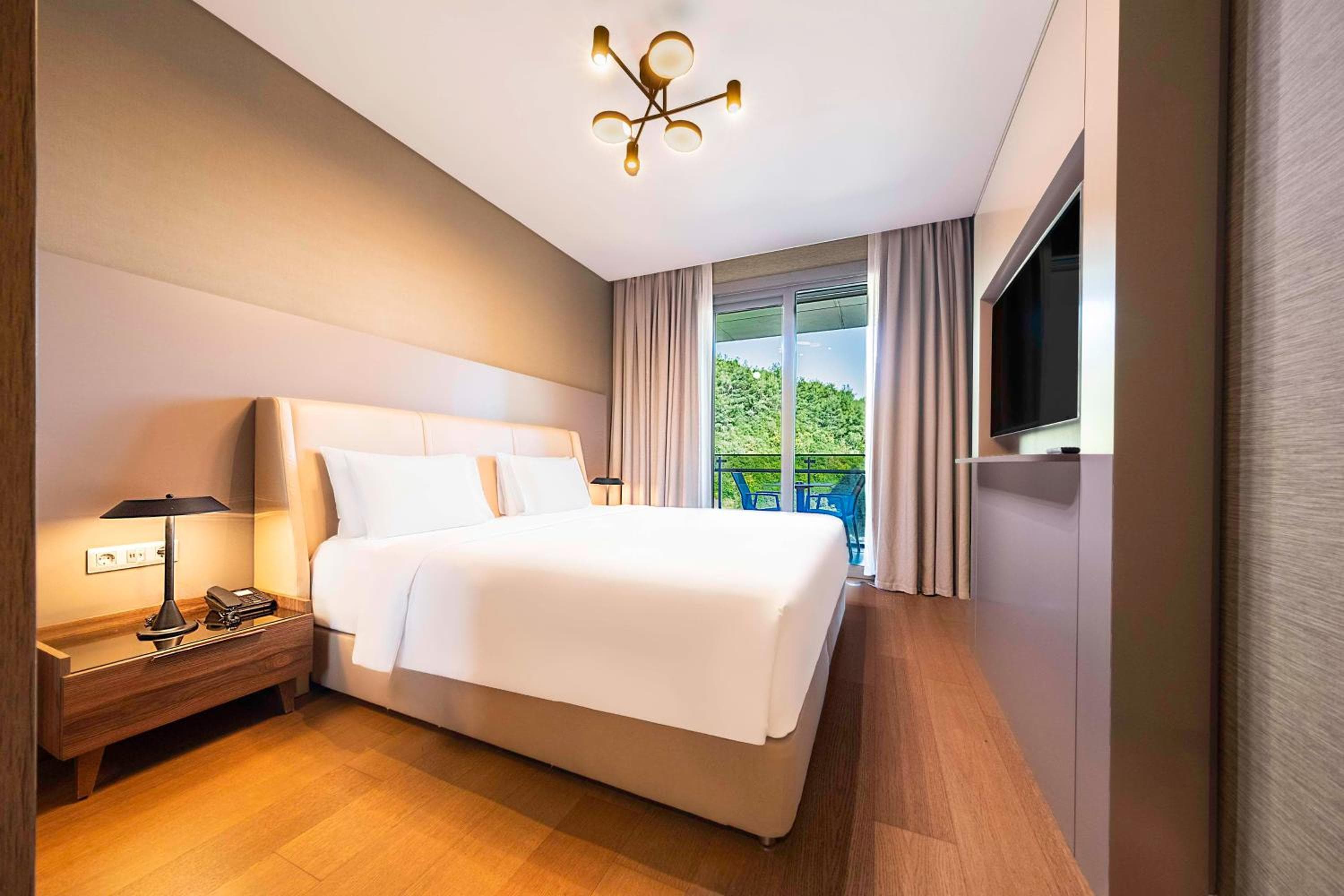 Radisson Residences Vadistanbul — 26