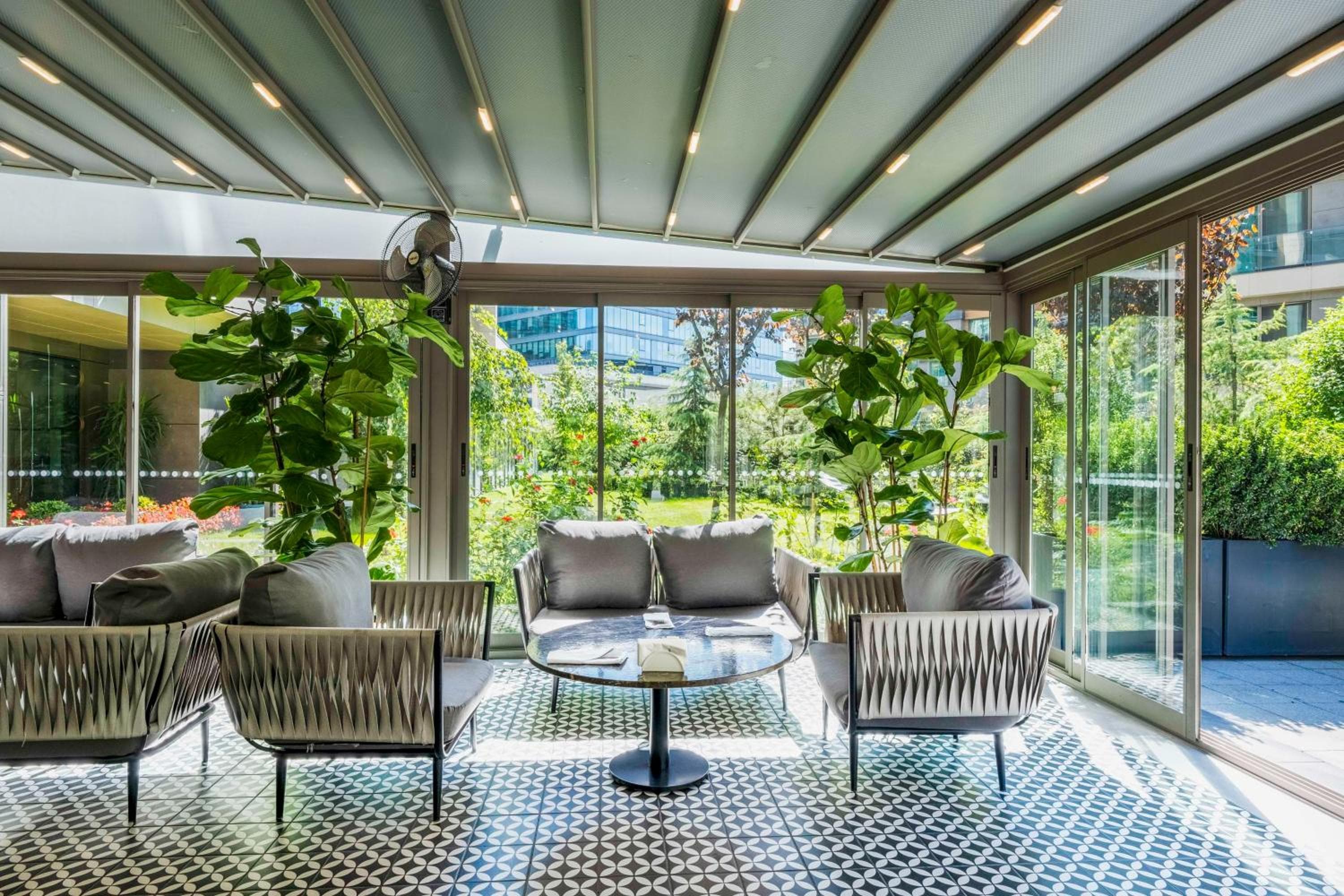Radisson Residences Vadistanbul — 13
