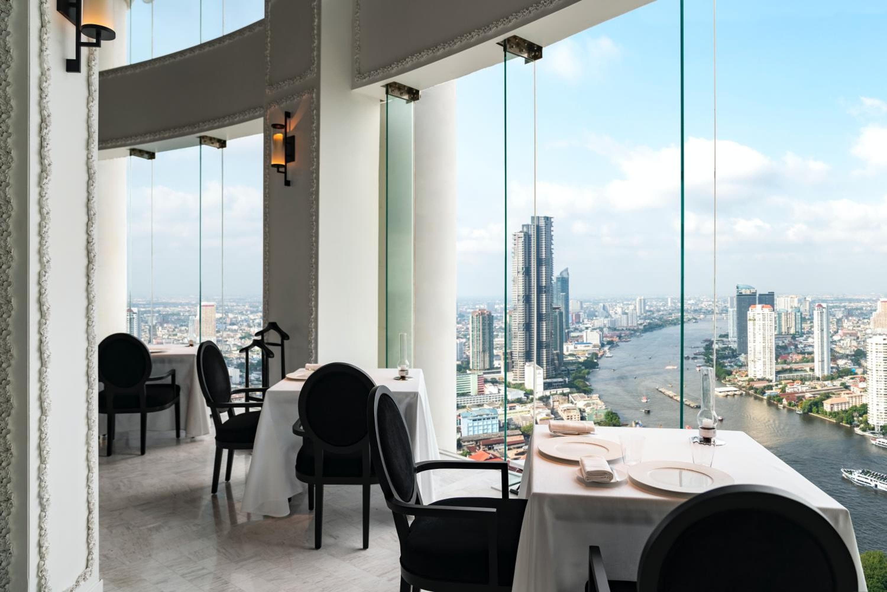 lebua at State Tower hotel, State Tower 1055 Silom Road, Bangrak, Bangkok, Thailand — photo 143