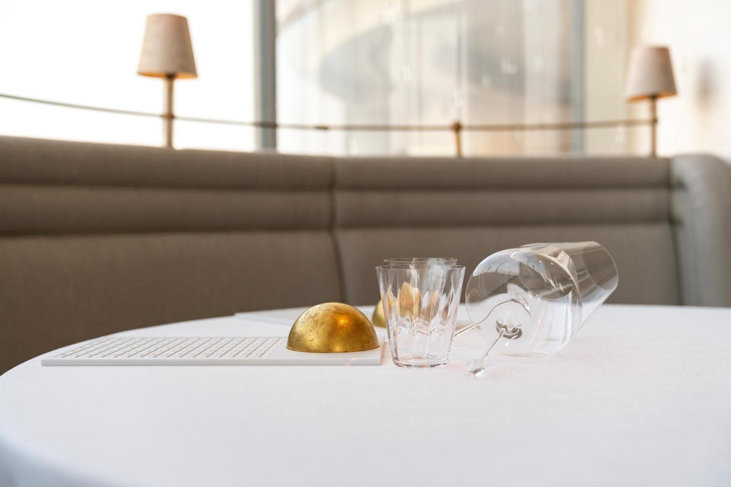 lebua at State Tower hotel, State Tower 1055 Silom Road, Bangrak, Bangkok, Thailand — photo 151