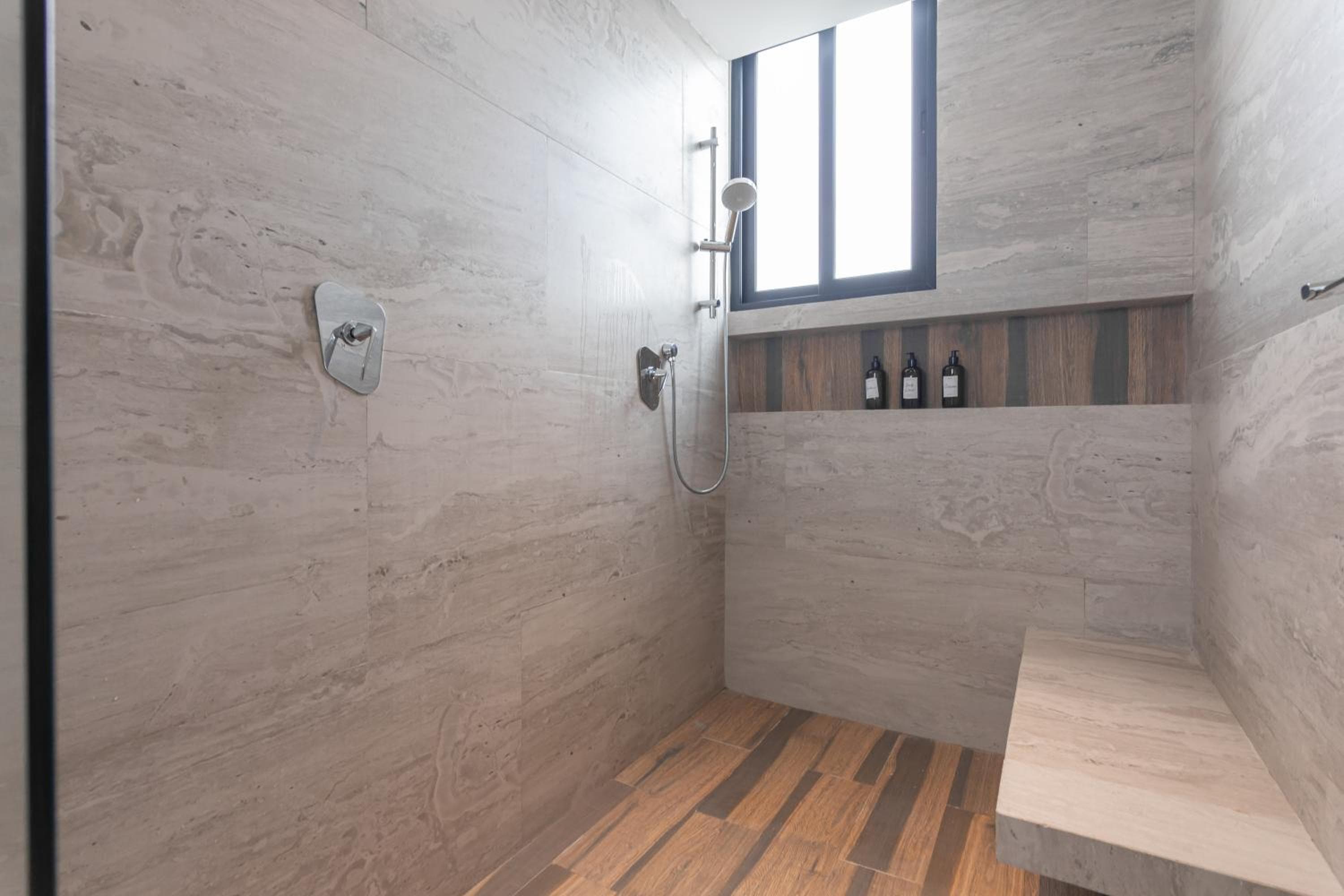 Toh House Luxury by Boutique Apartments MX — 19