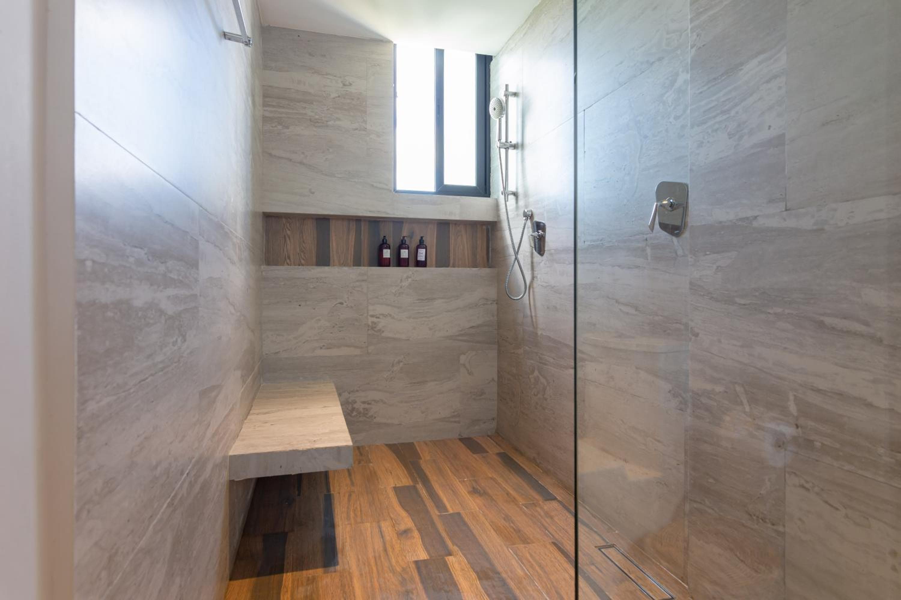 Toh House Luxury by Boutique Apartments MX — 25