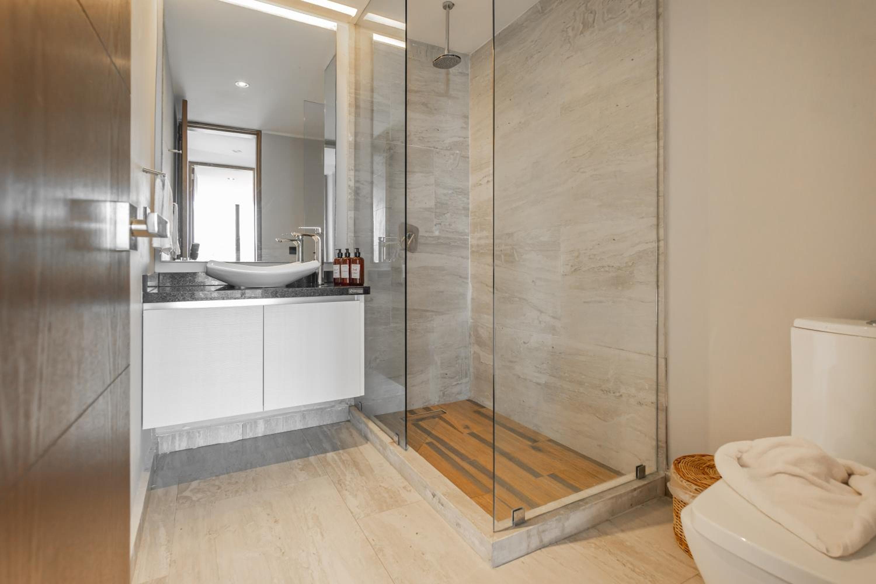 Toh House Luxury by Boutique Apartments MX — 22