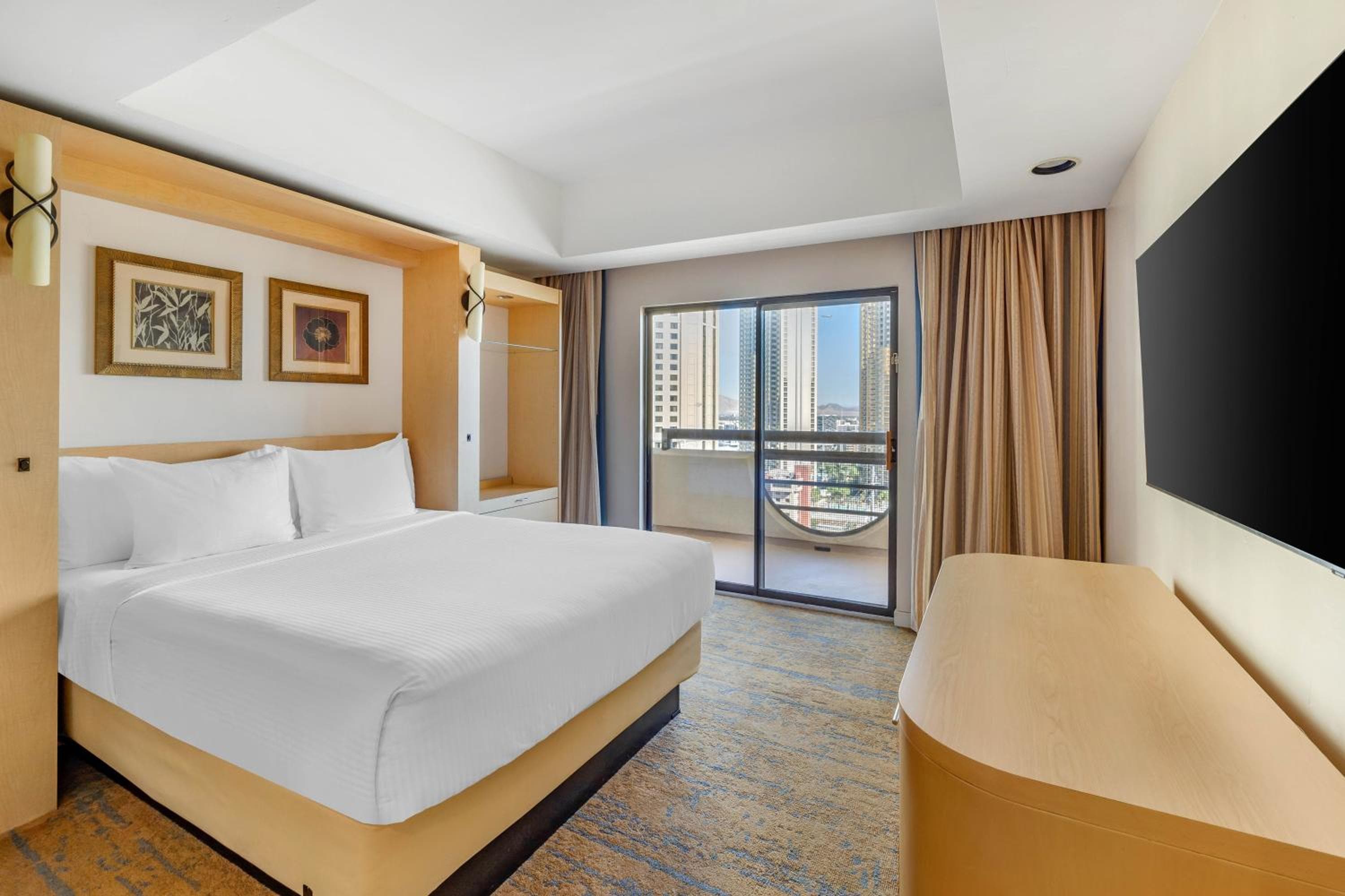 Hilton Vacation Club Polo Towers Las Vegas — 16