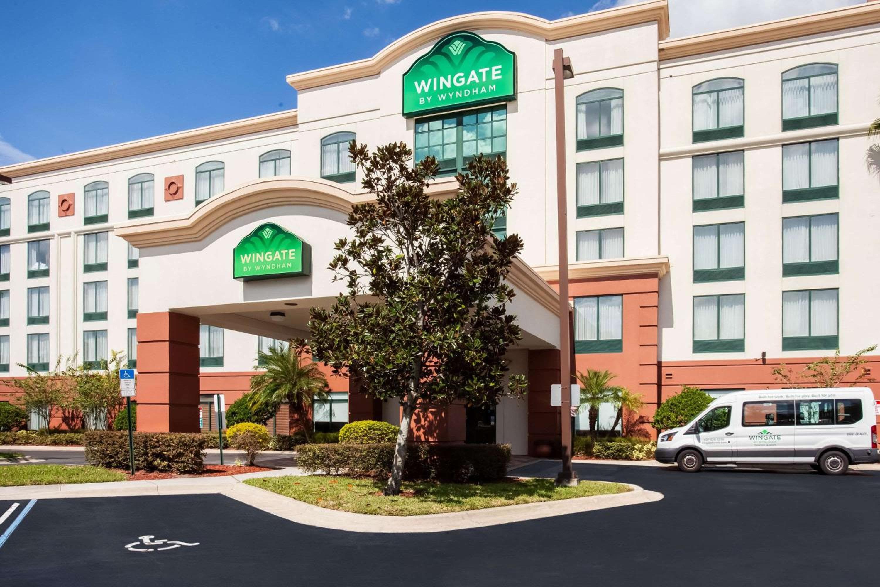 Wingate By Wyndham - Orlando International Airport- Free Hot Breakfast — 1
