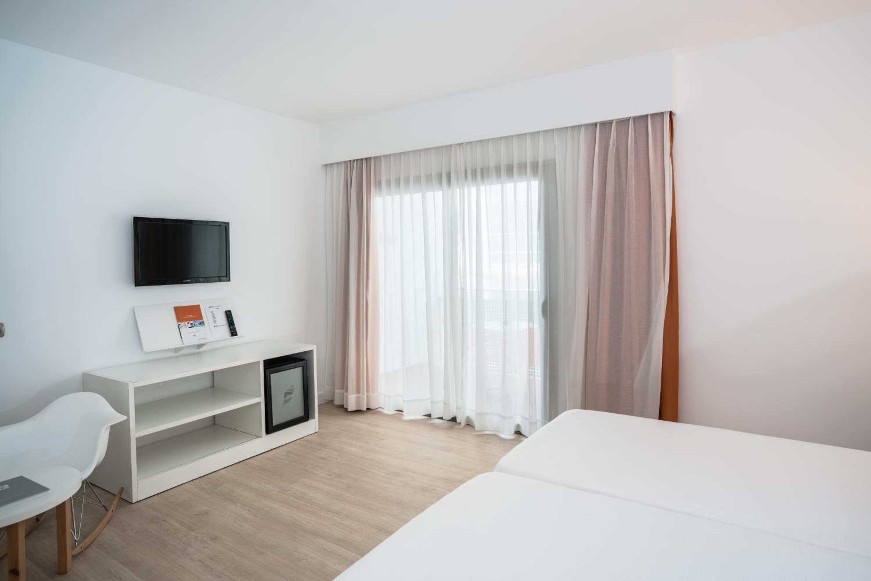 THB Ocean Beach - Adults Only — 27