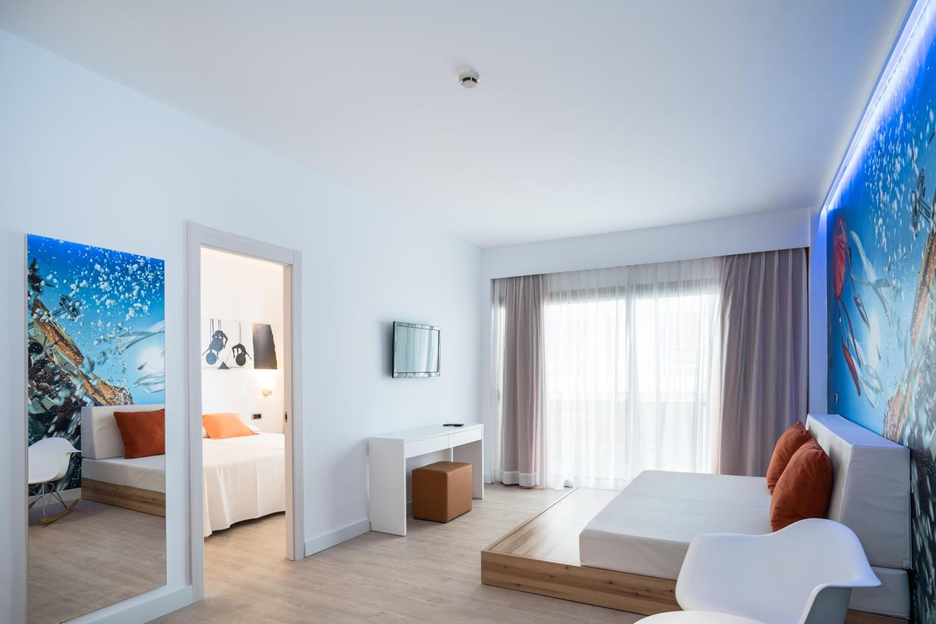 THB Ocean Beach - Adults Only — 2