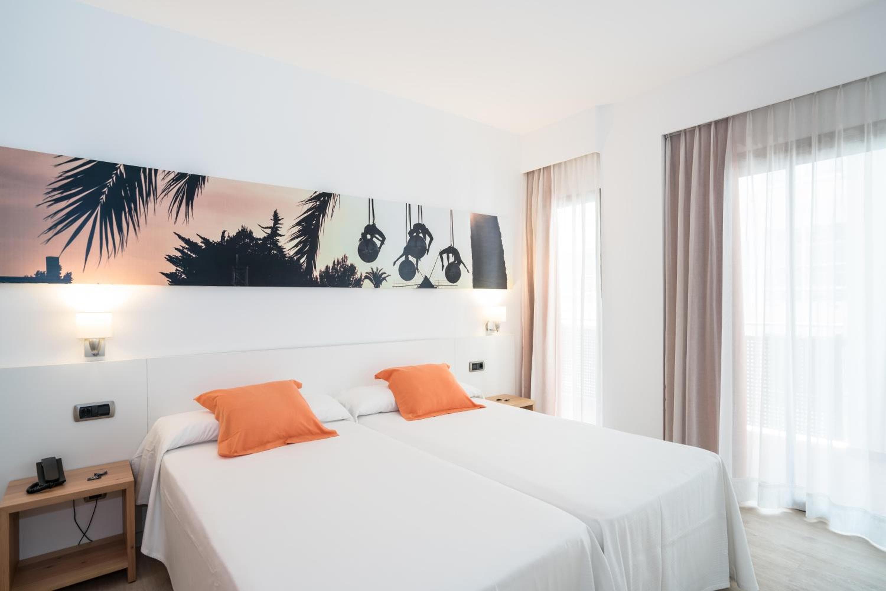 THB Ocean Beach - Adults Only — 26