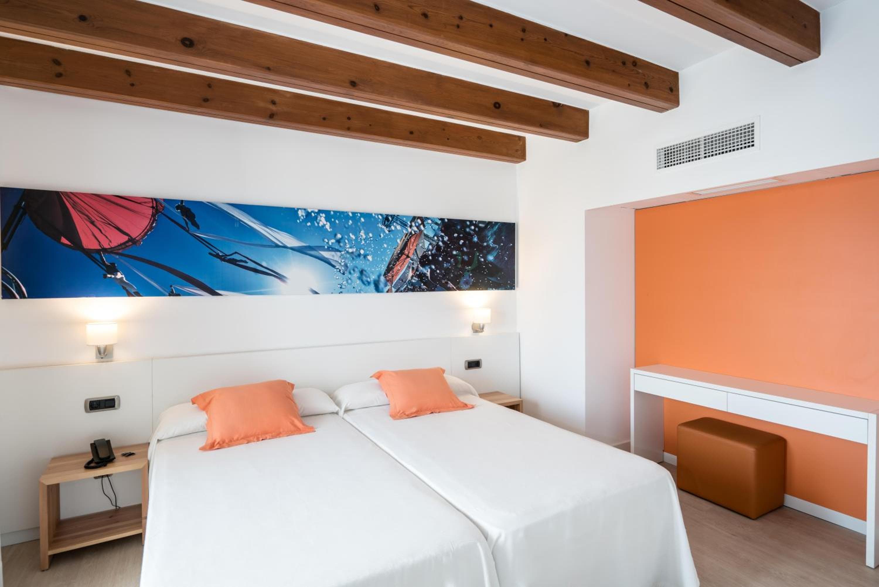 THB Ocean Beach - Adults Only — 19
