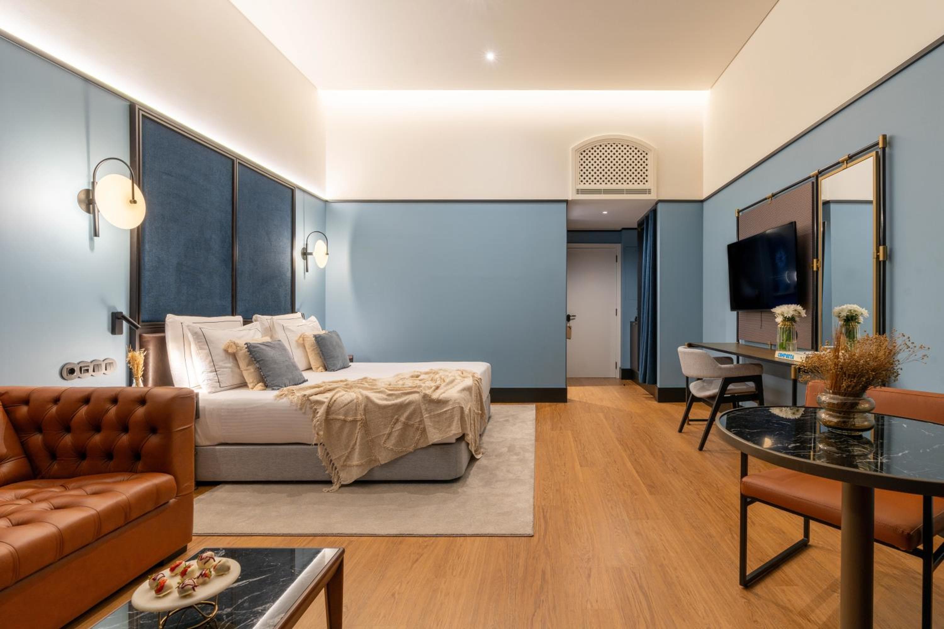 L'Editory Riverside Hotel, un hotel storico — 28