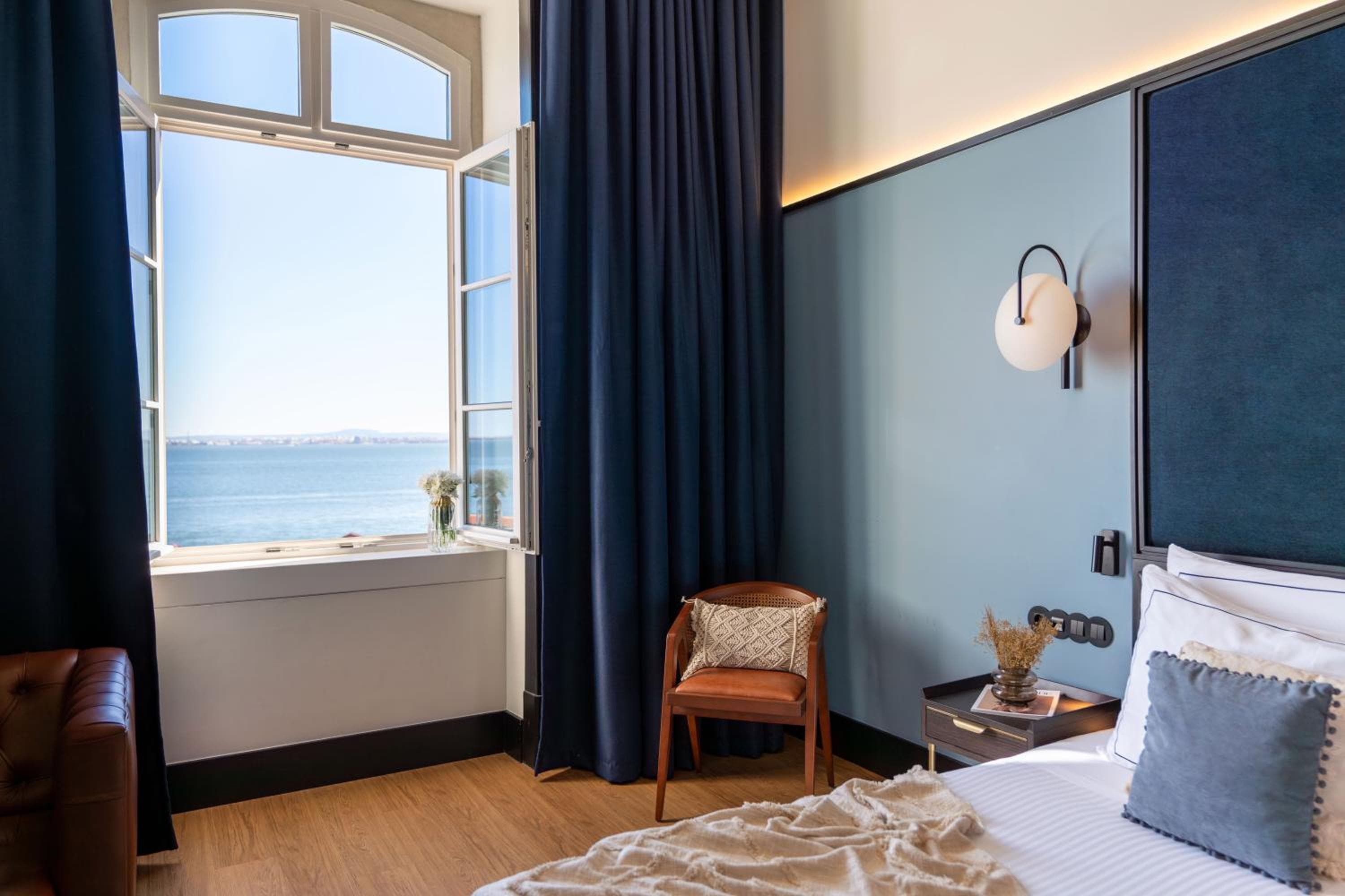 The Editory Riverside Hotel, an Historic Hotel — 30