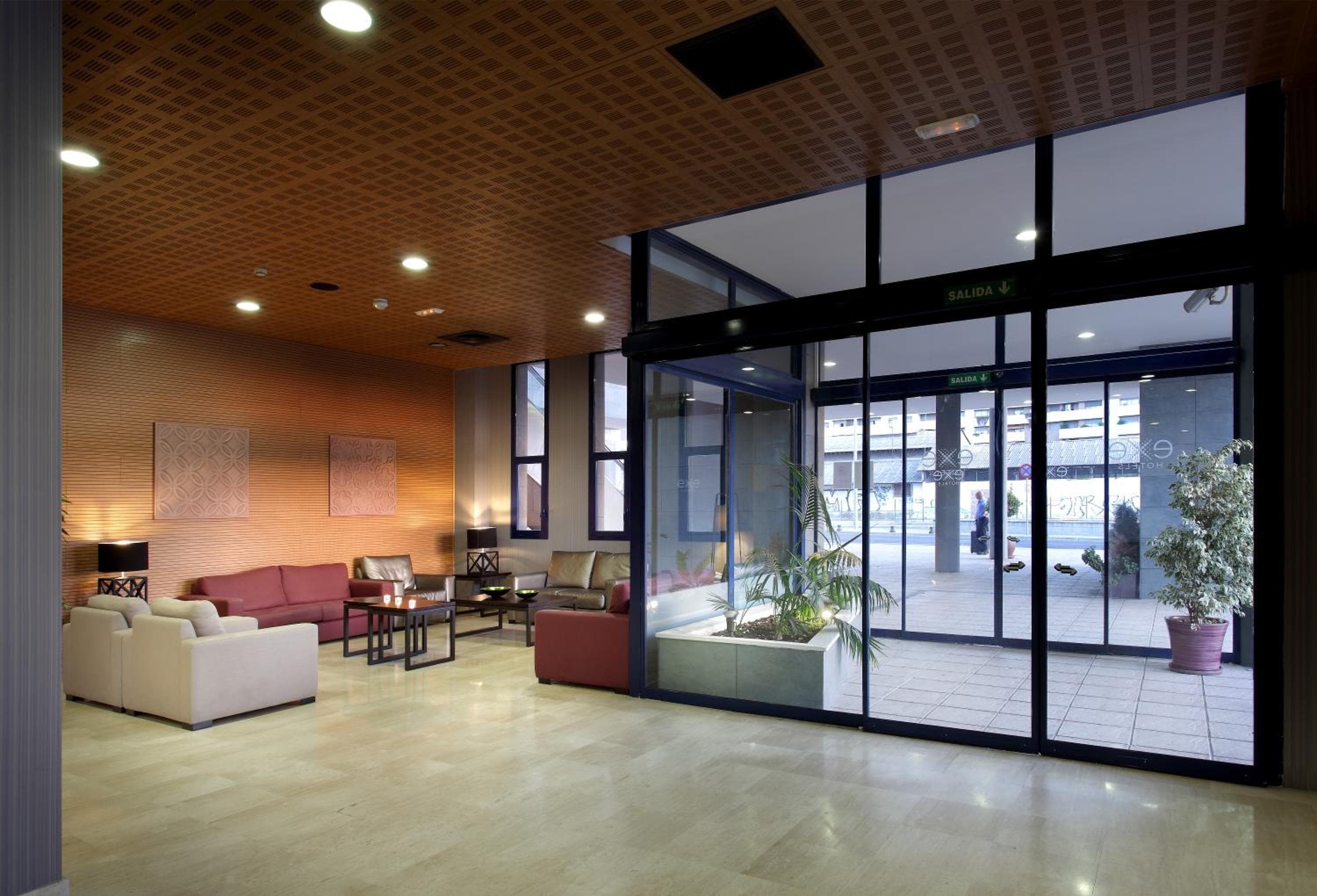 Exe Sevilla Palmera — 10