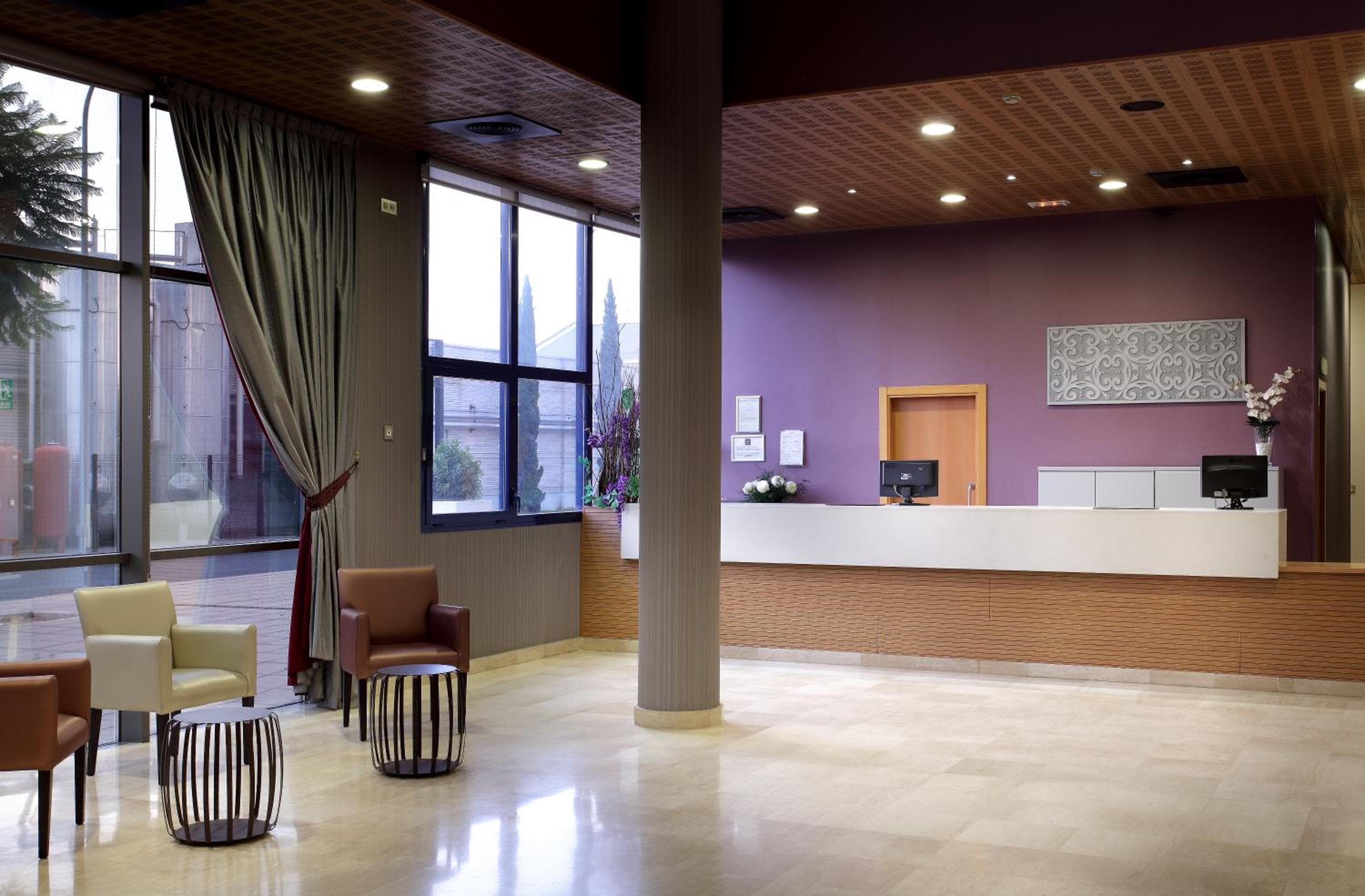 Exe Sevilla Palmera — 9