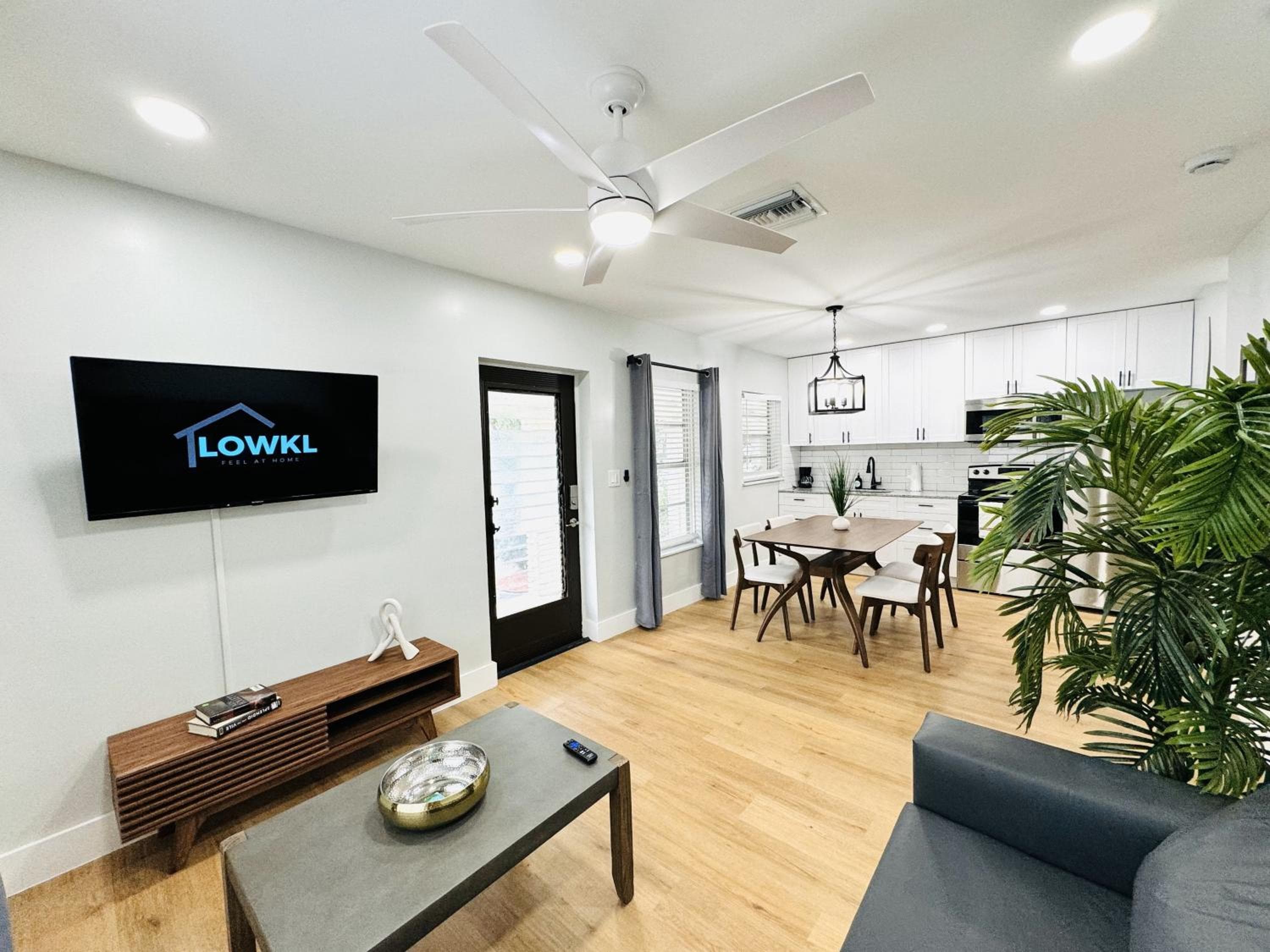 Progresso Apartments & Homes by Lowkl — 25