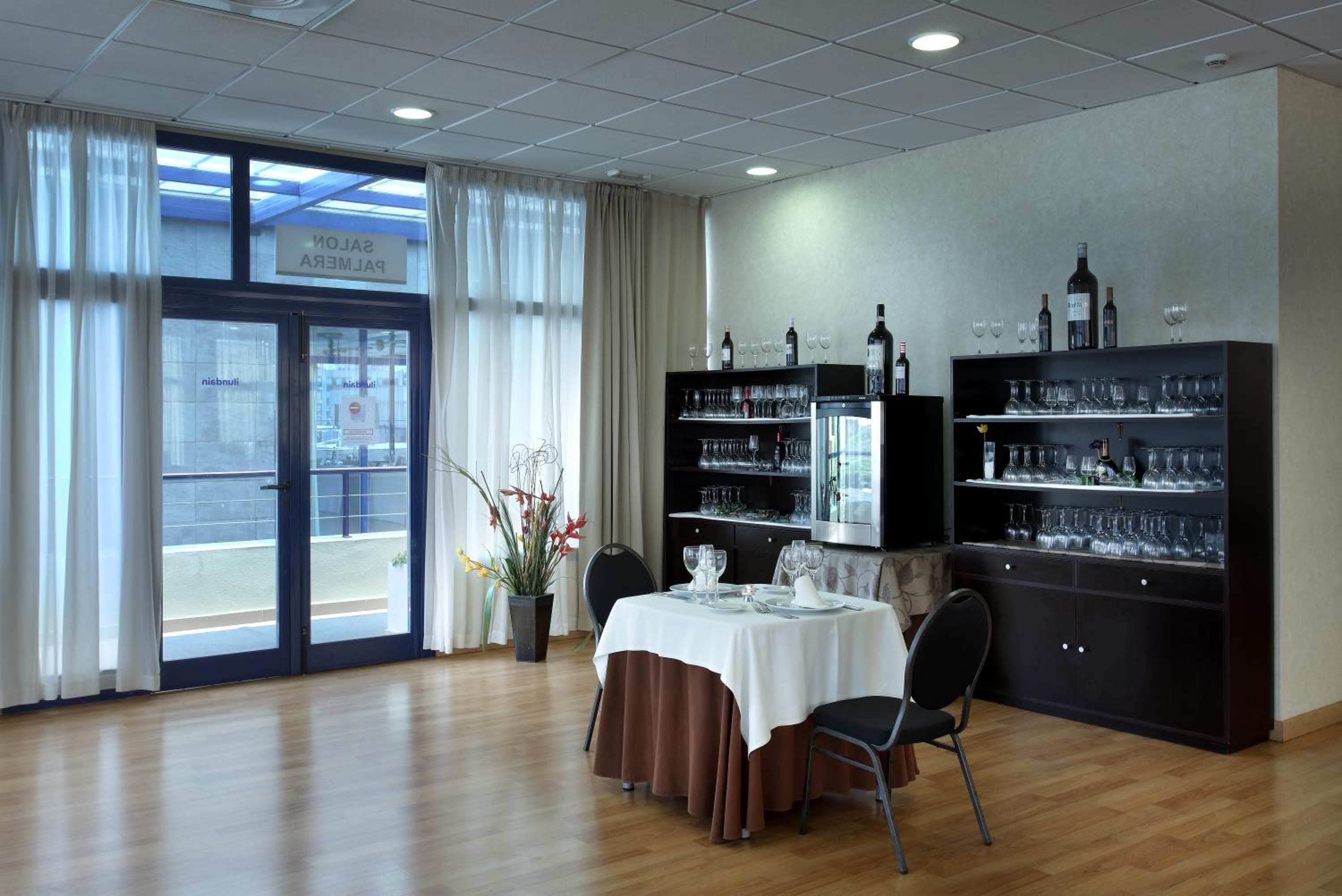 Exe Sevilla Palmera — 5