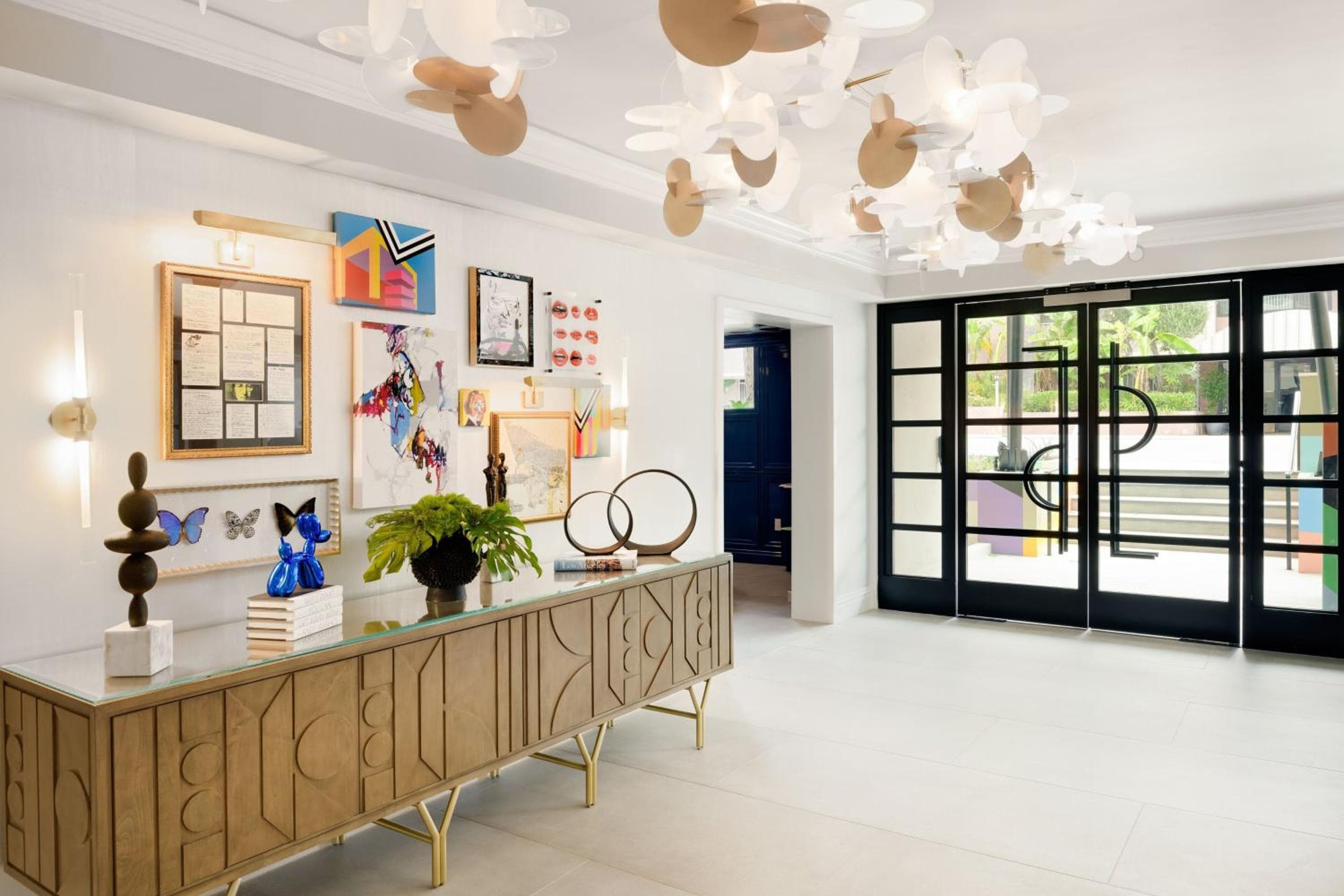 Le Parc at Melrose — 16