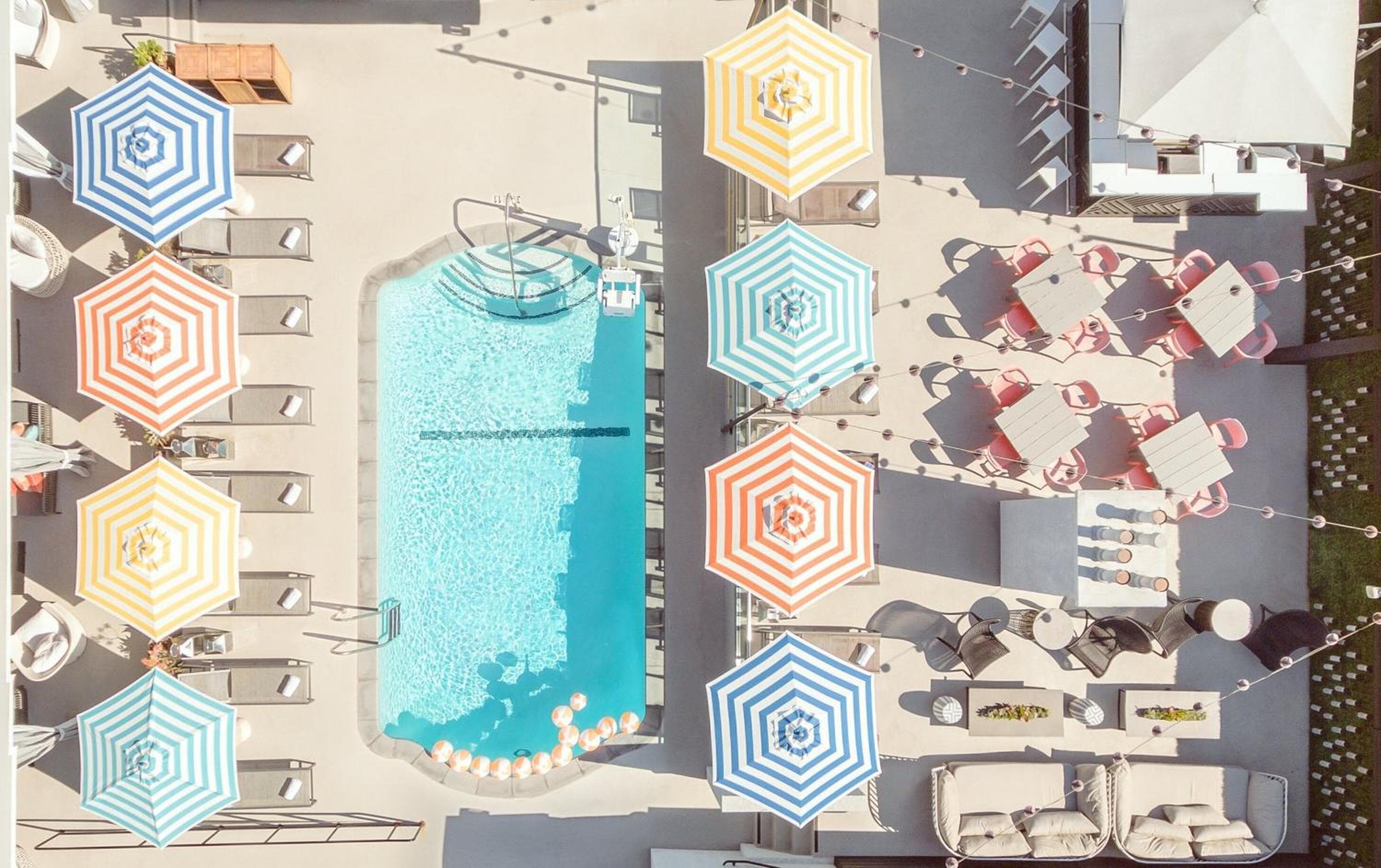 Le Parc at Melrose — 28