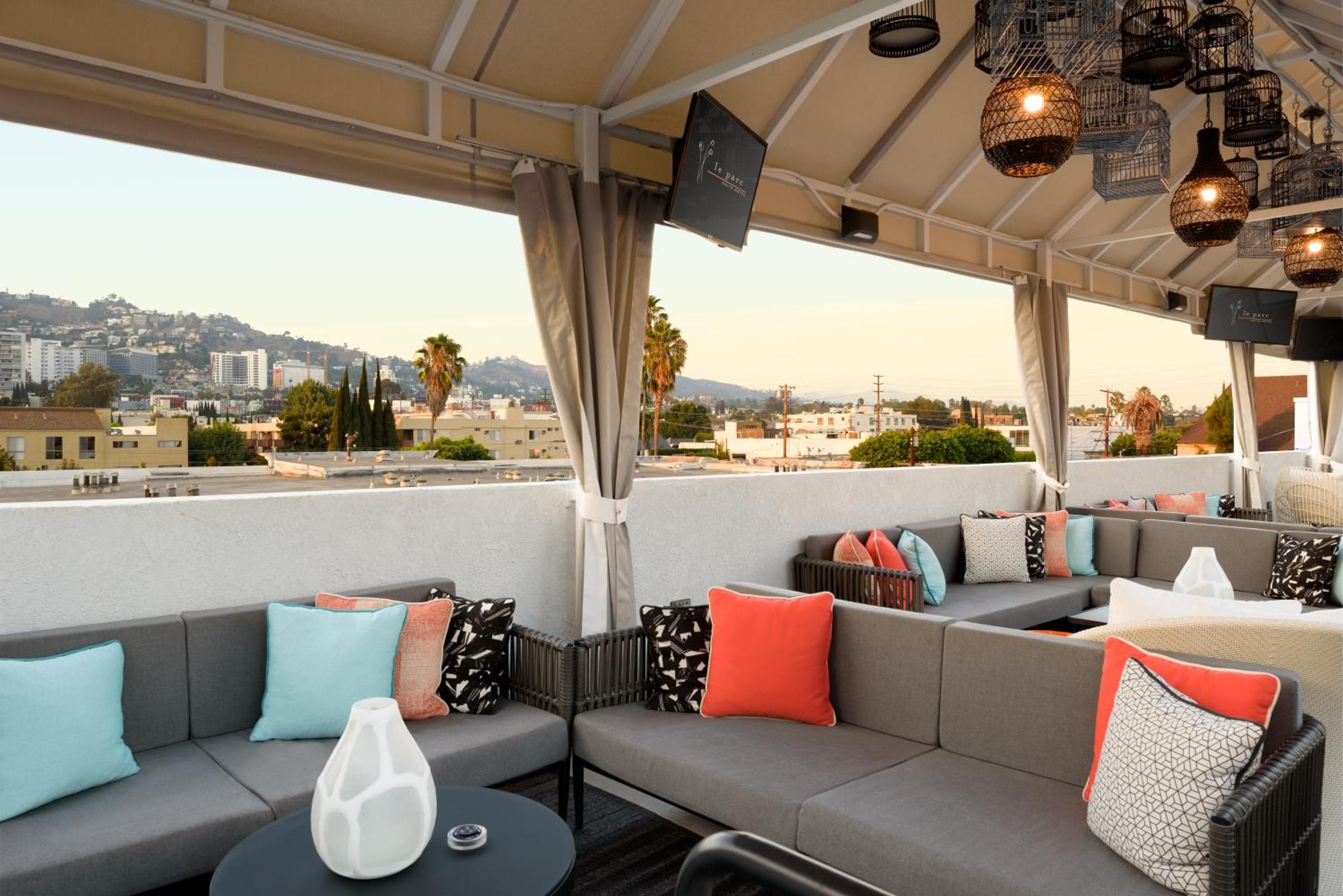 Le Parc at Melrose — 14