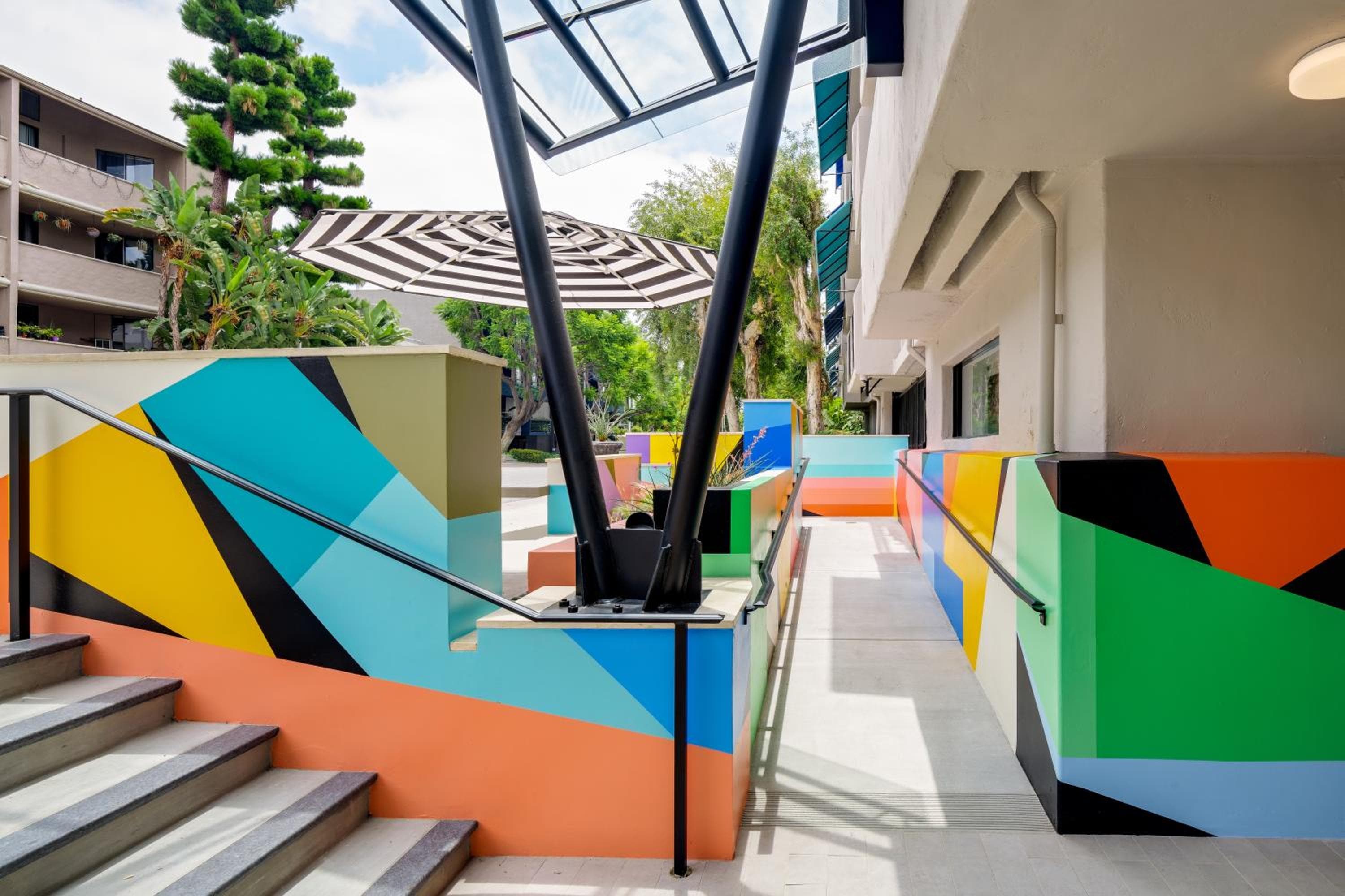 Le Parc at Melrose — 4