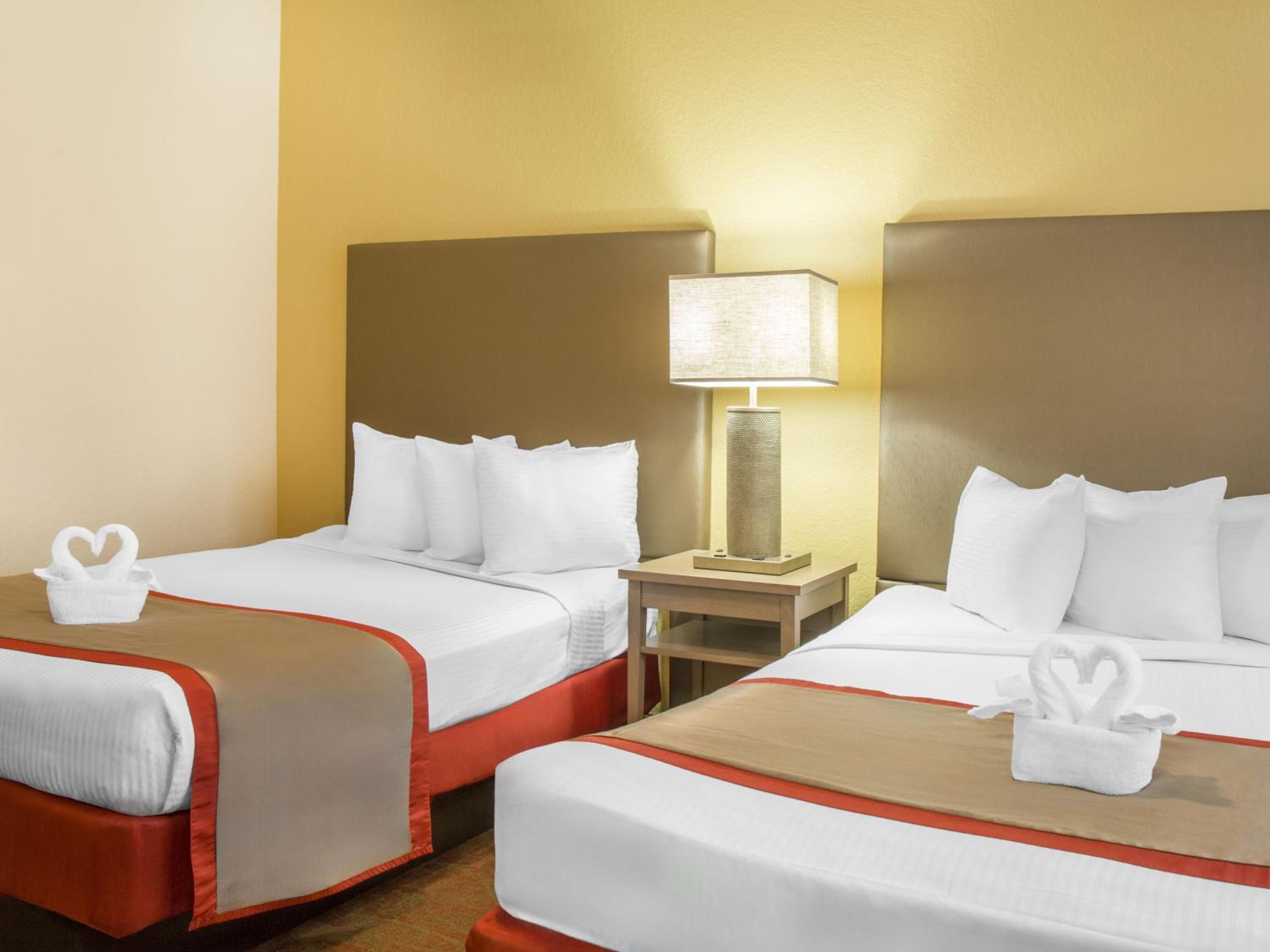 Floridays Orlando Two & Three Bed Rooms Condo Resort — 11