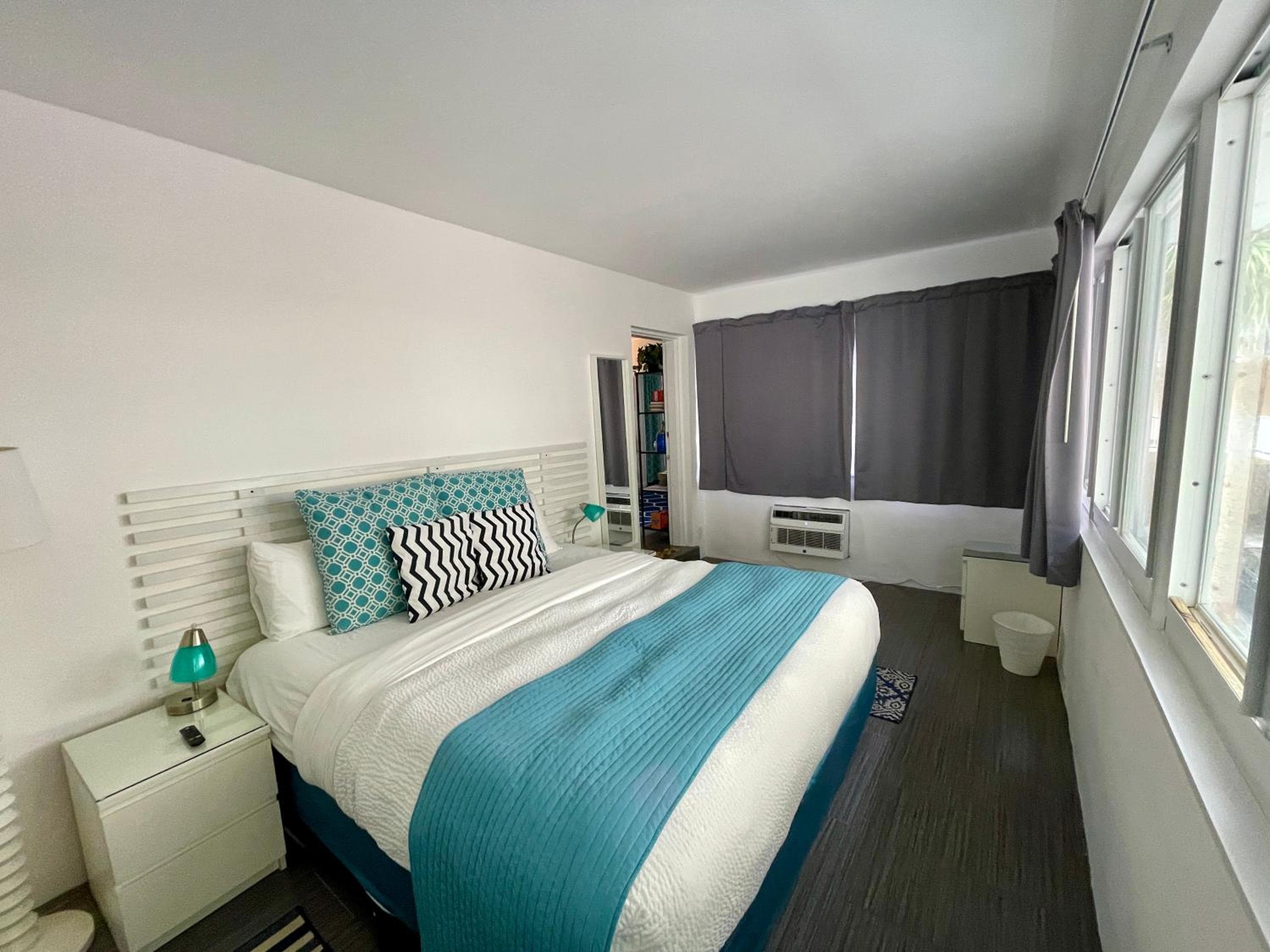 Nobleton Hotel — 29
