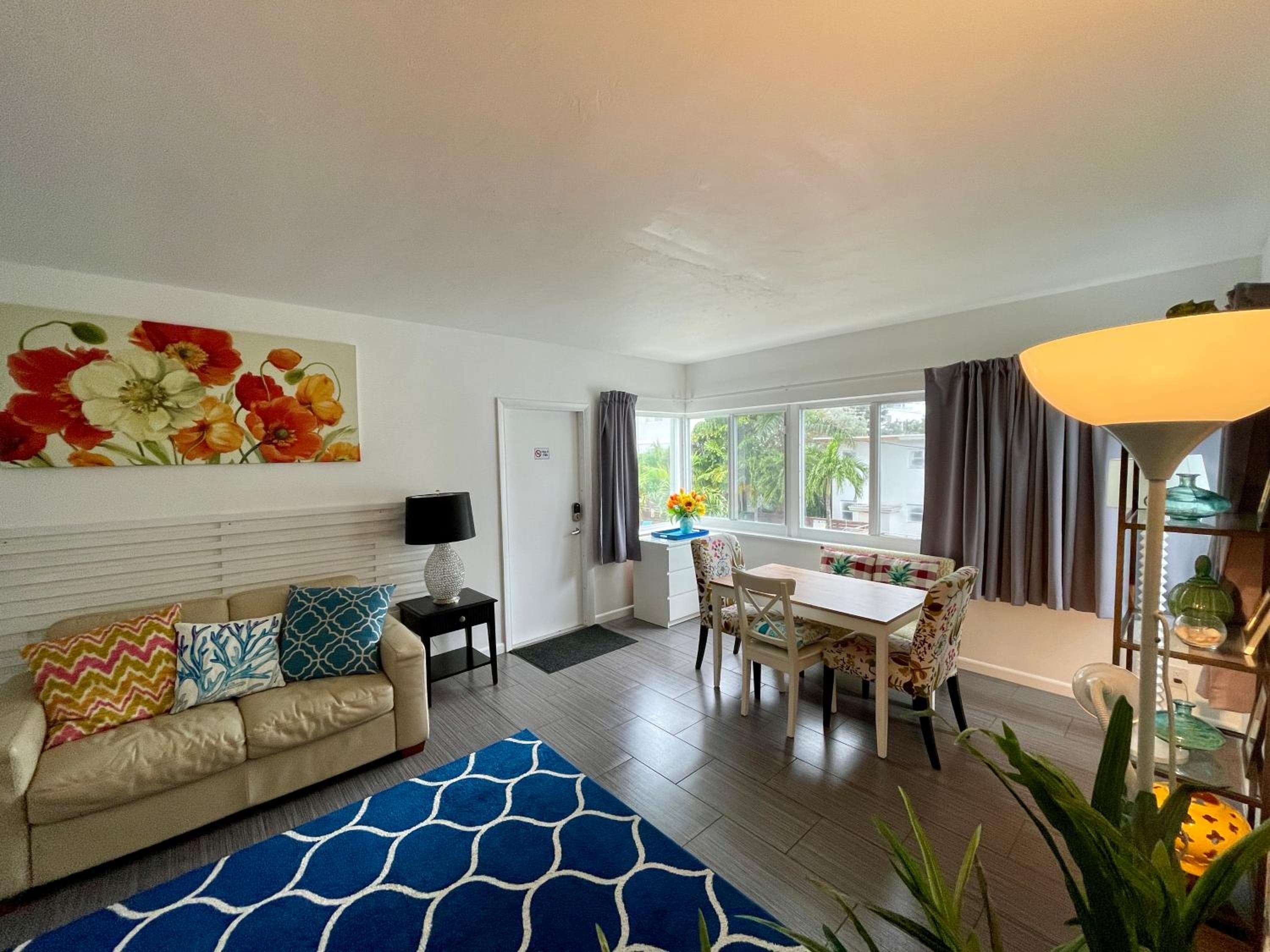 Nobleton Hotel — 20