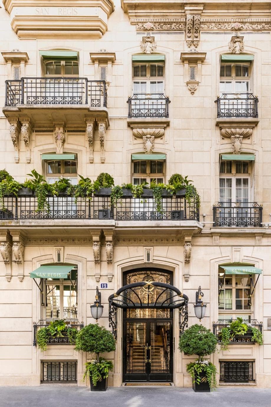 Hotel San Régis — 1