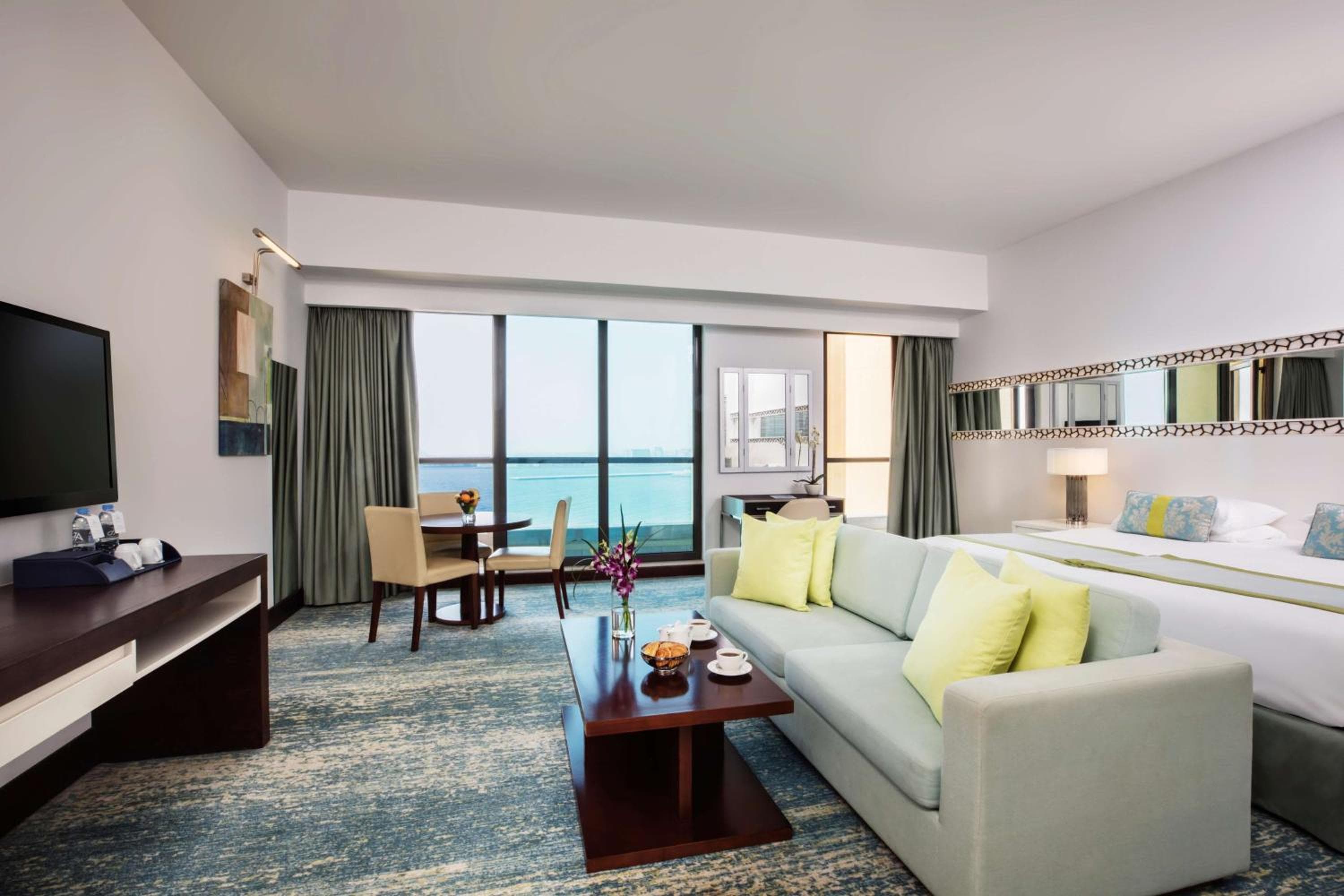 JA Ocean View Hotel, Jumeirah Beach Dubai — 6