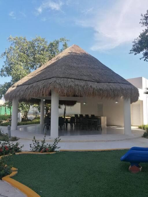 Depa Familiar PB 6pax con Alberca Rodeado de Restaurantes Zona Segura — 5
