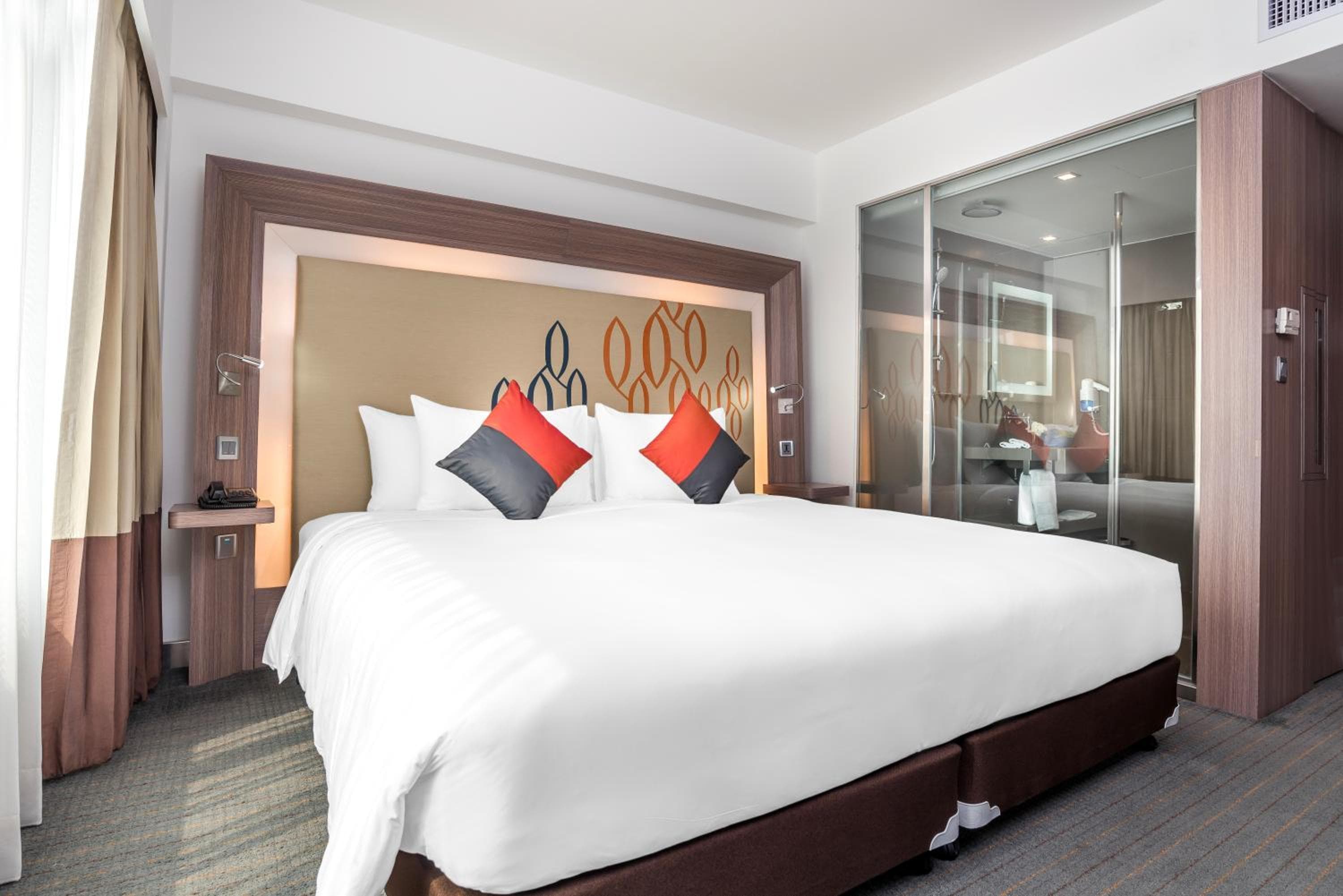 Hilton Garden Inn Bangkok Silom — 26
