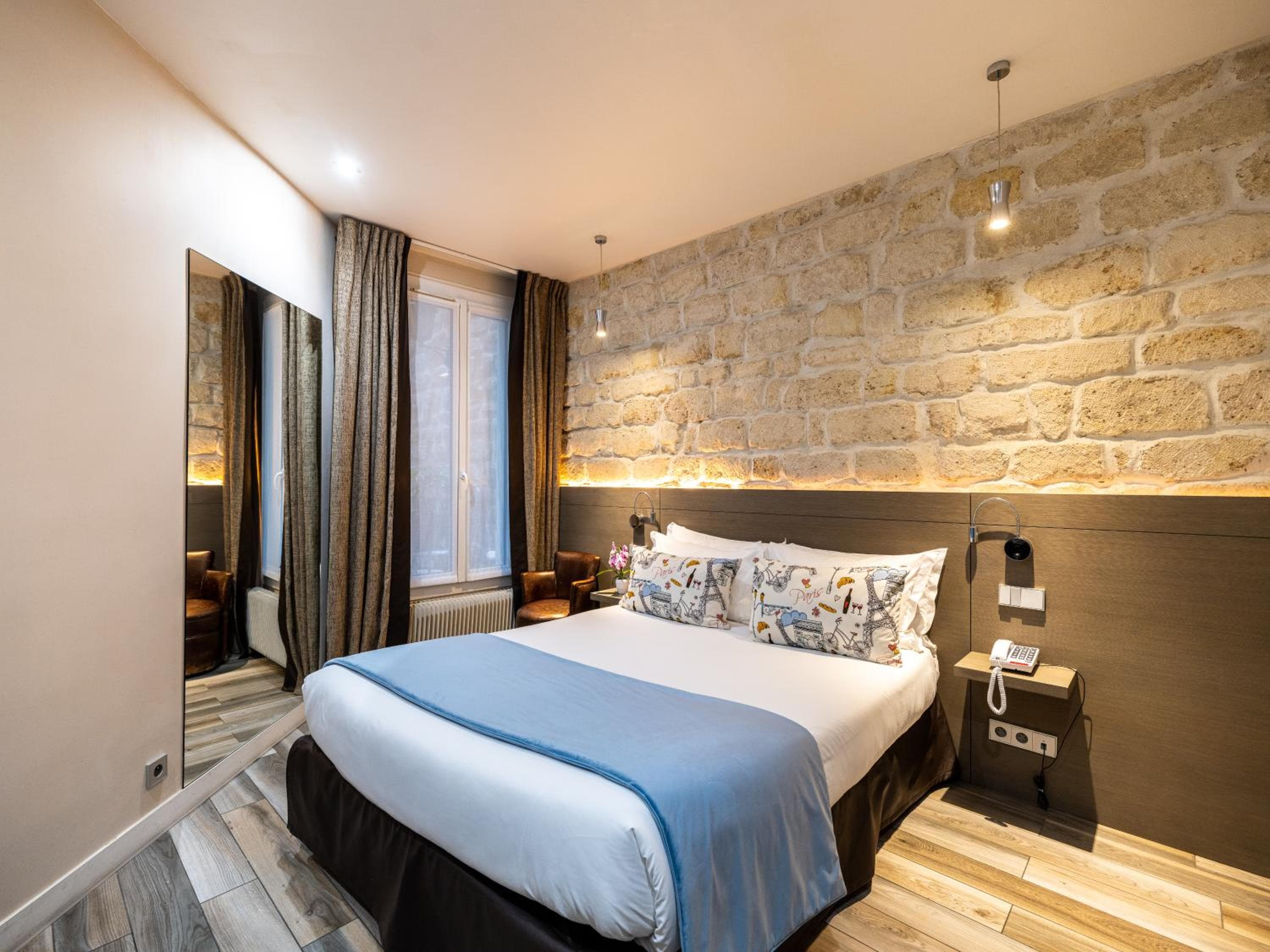 Hotel Minerve — 10