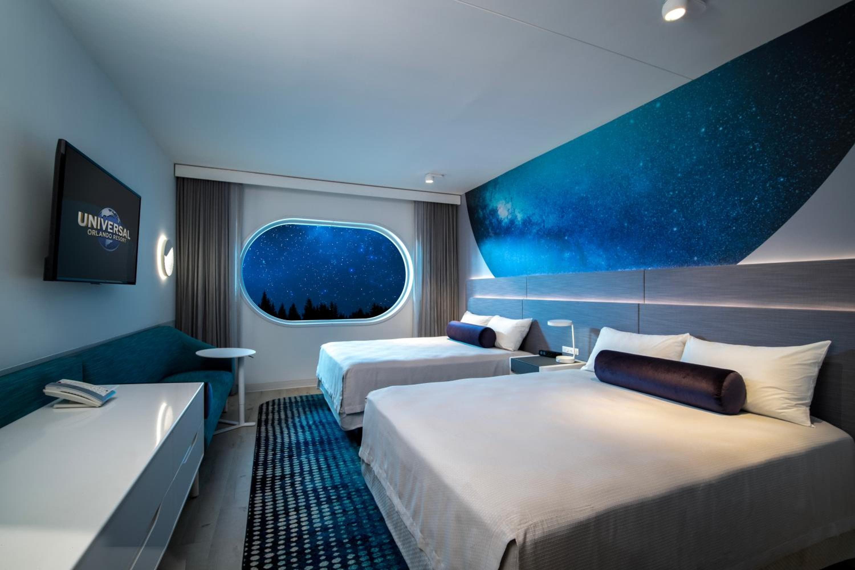 Universal's Terra Luna Resort — 2