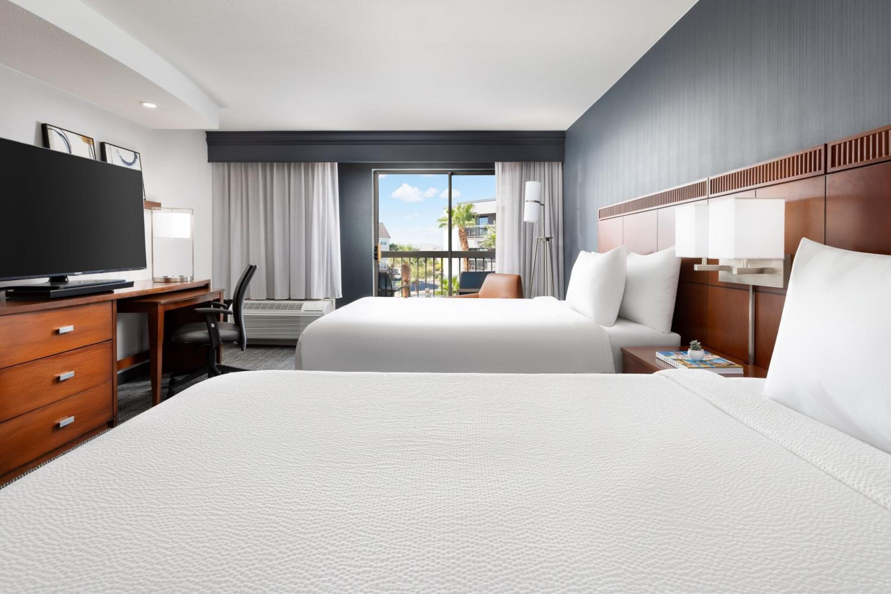 Courtyard By Marriott Las Vegas Stadium Area — 9