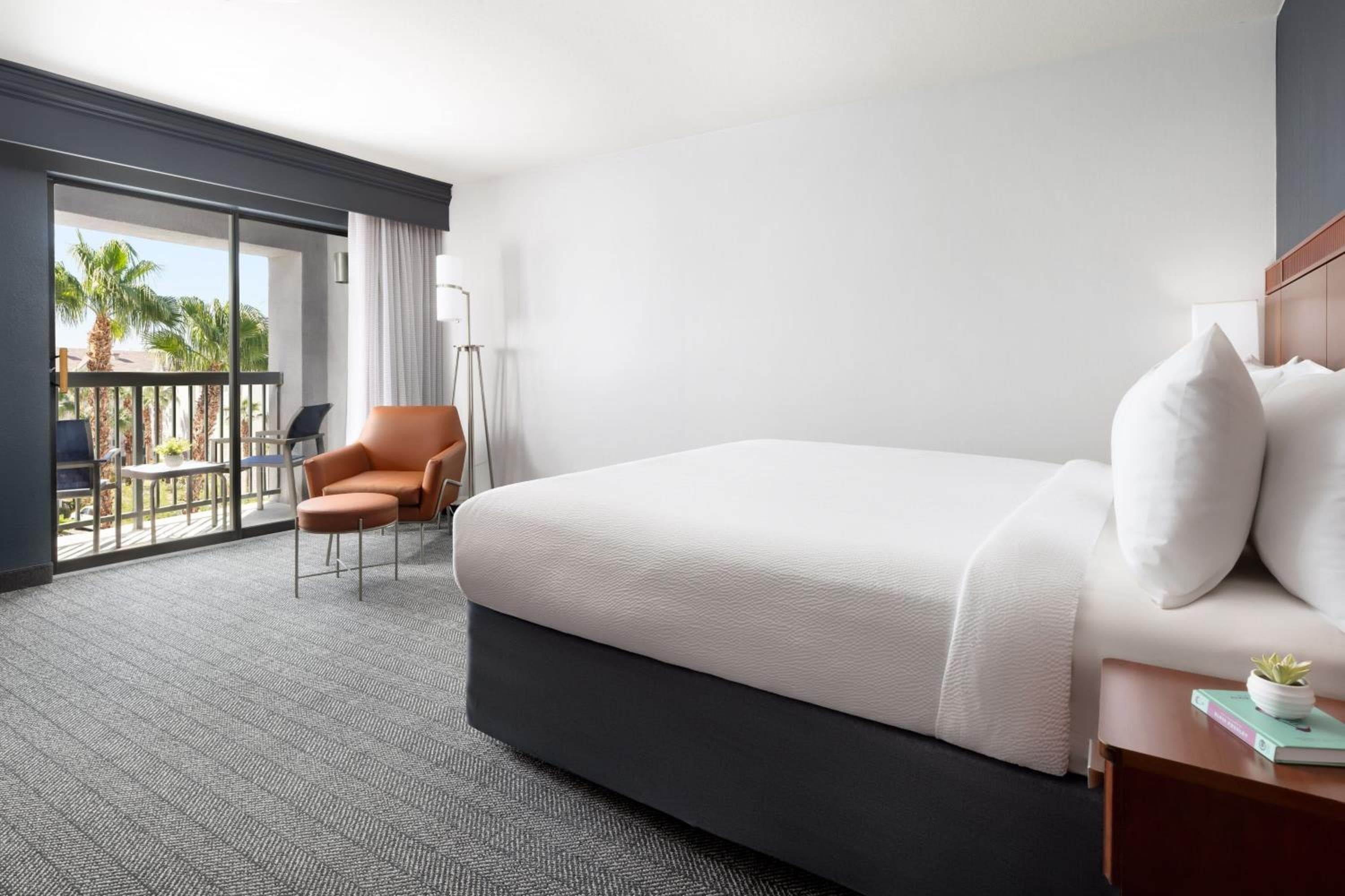 Courtyard By Marriott Las Vegas Stadium Area — 11