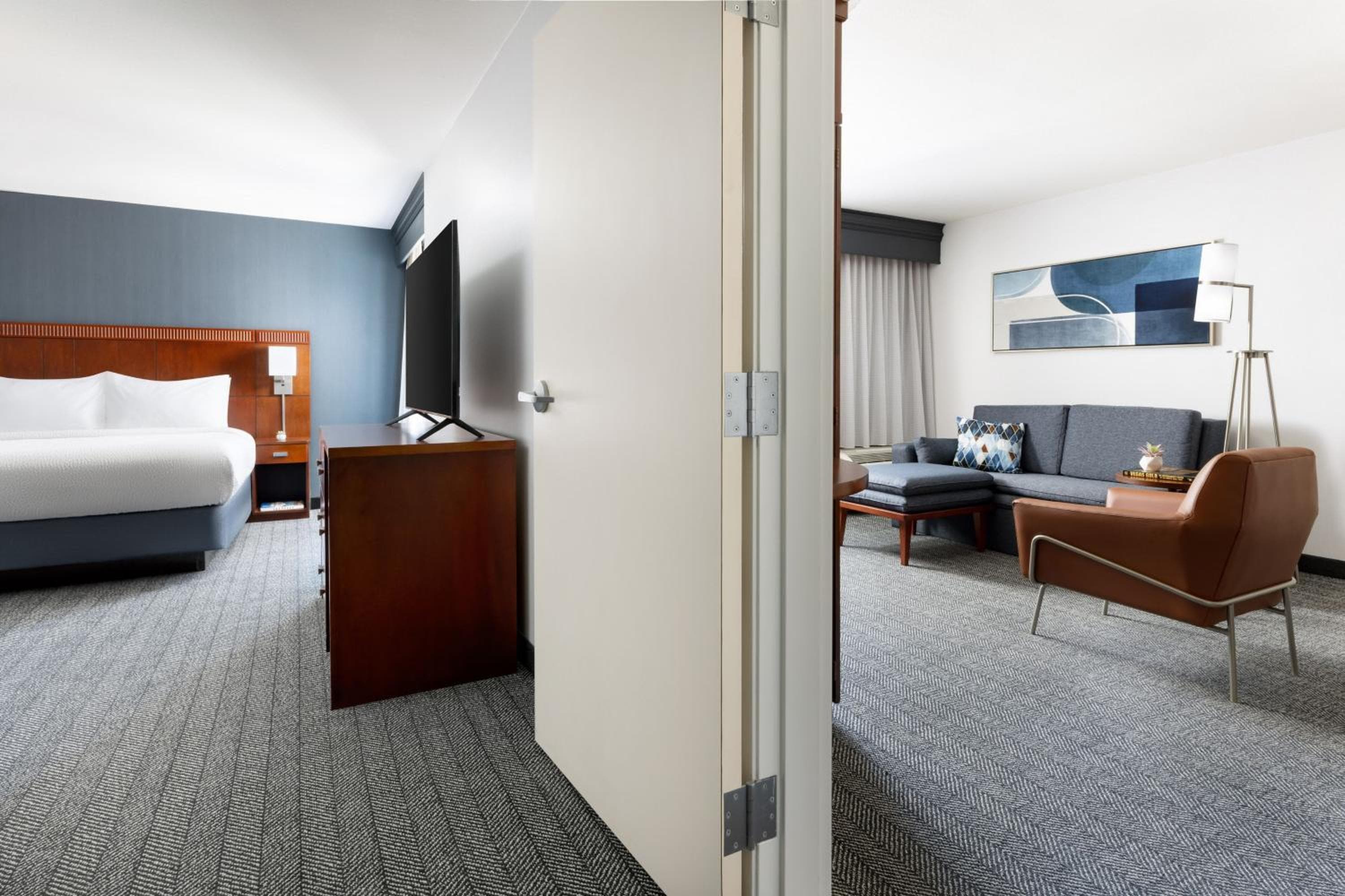 Courtyard By Marriott Las Vegas Stadium Area — 20