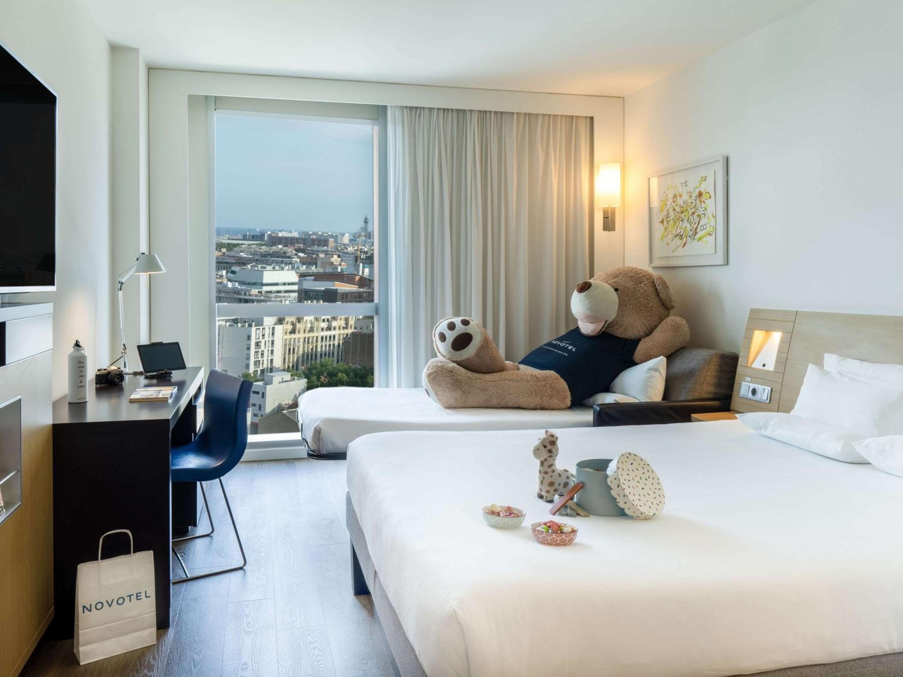 Novotel Barcelona City — 18