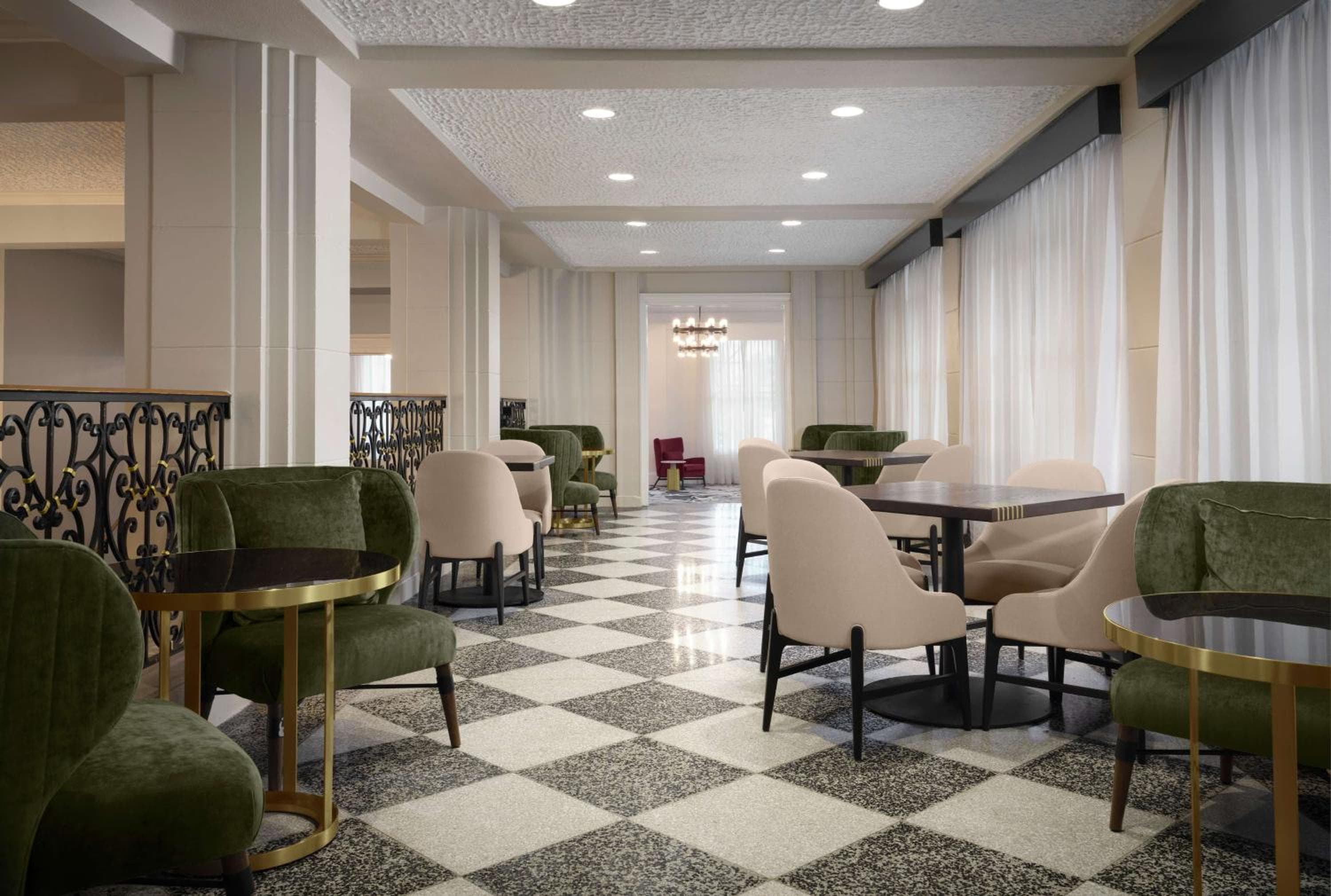Hotel Flor Tampa Centro, Tapestry Collection By Hilton — 4