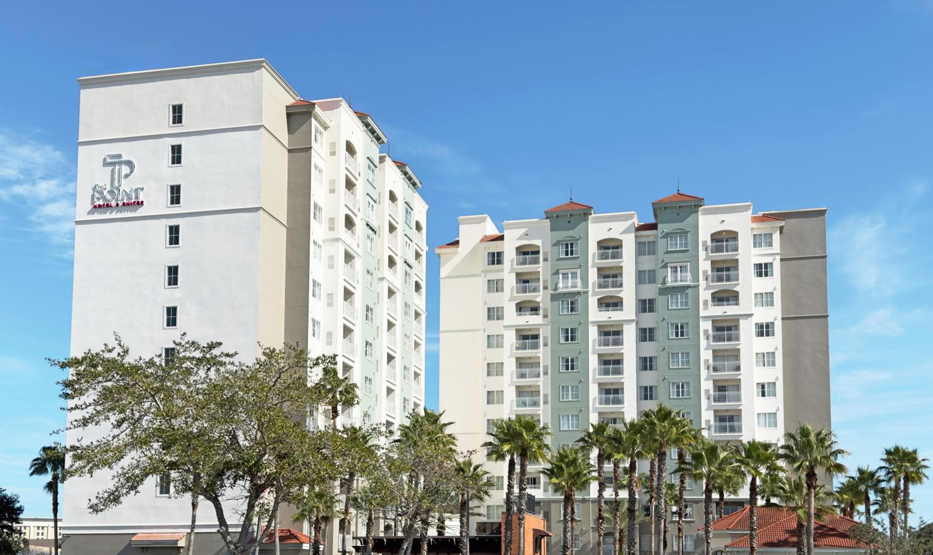 The Point Hotel & Suites Universal — 1