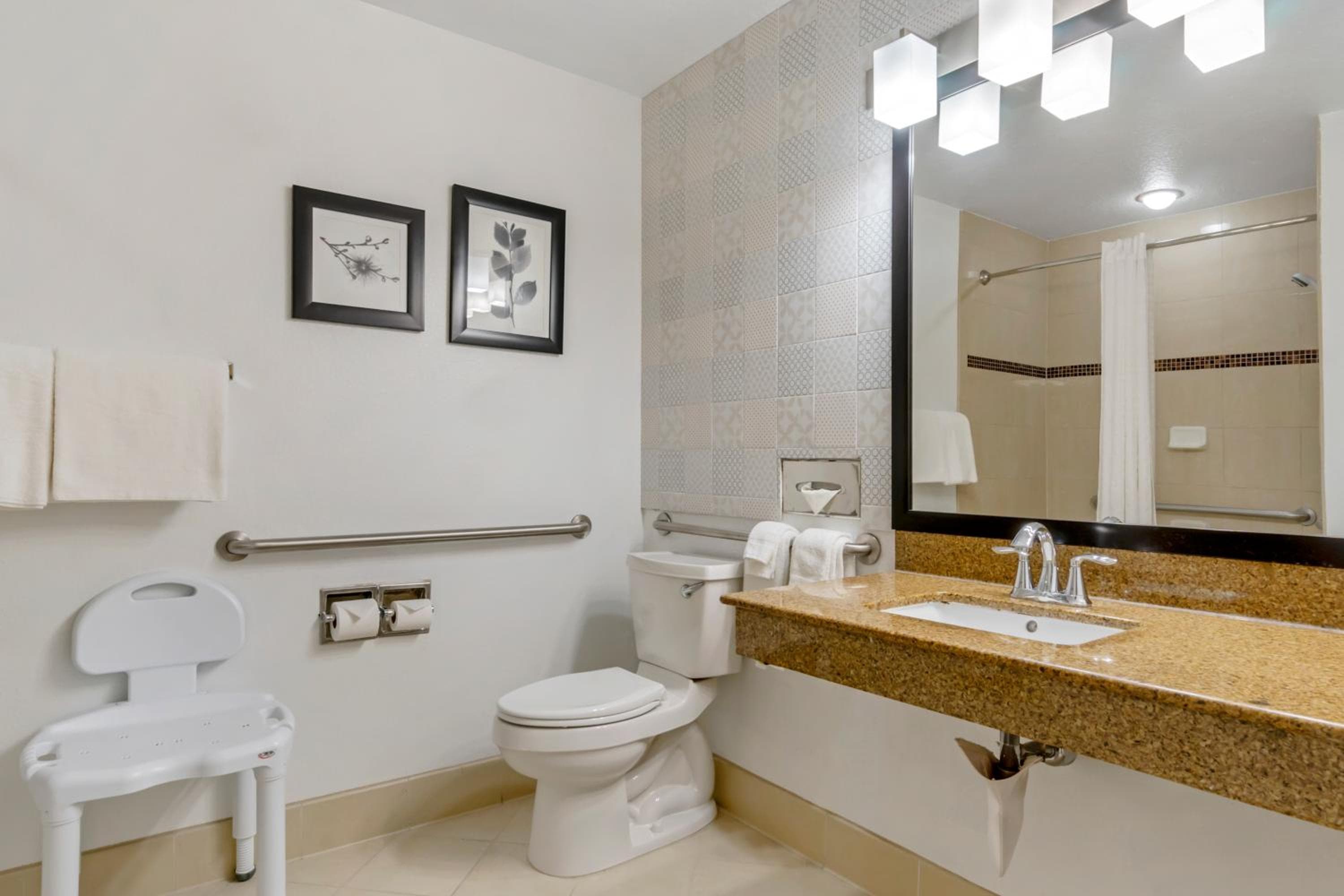 Country Inn & Suites by Radisson, Tampa Airport North, FL — 24