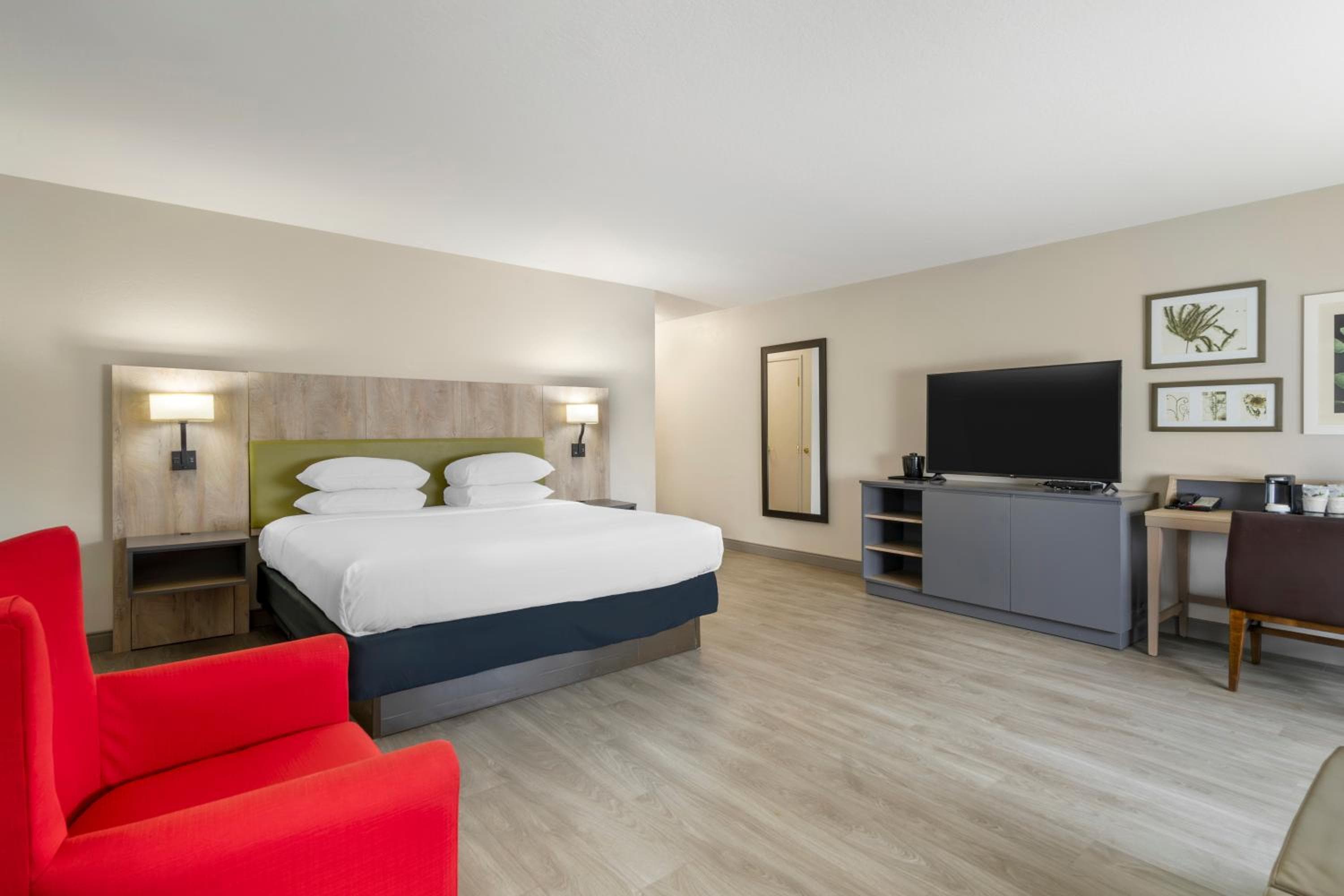 Country Inn & Suites by Radisson, Tampa Airport North, FL — 23