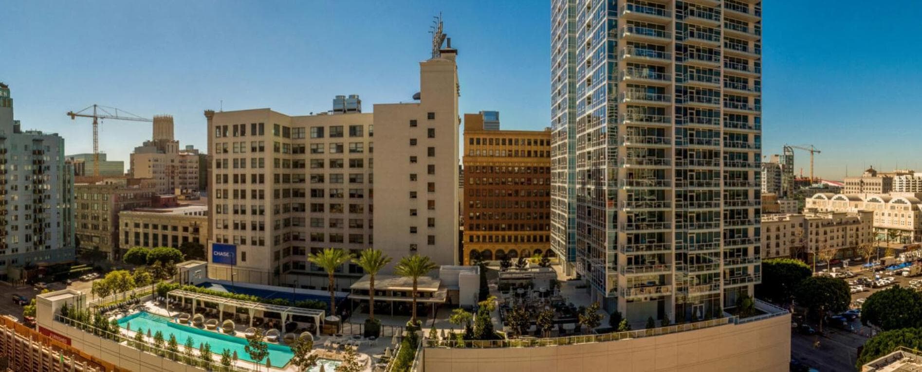 Level Los Angeles - Downtown South Olive — 1