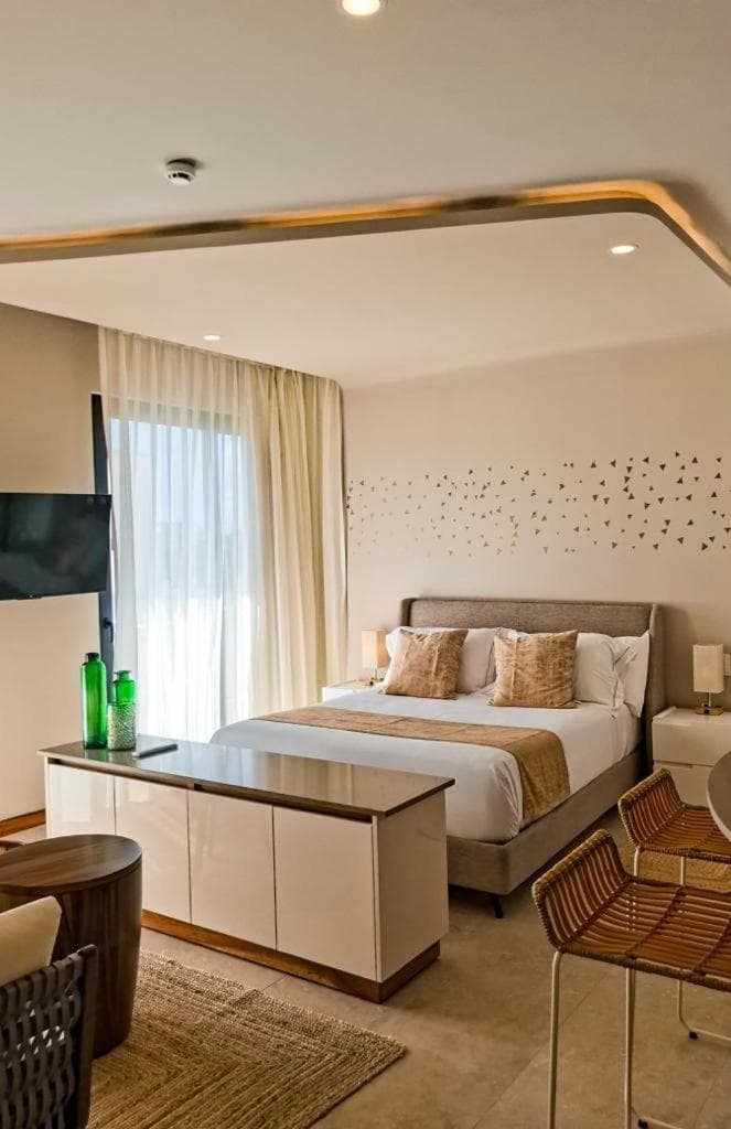 Alizee Tower — 16